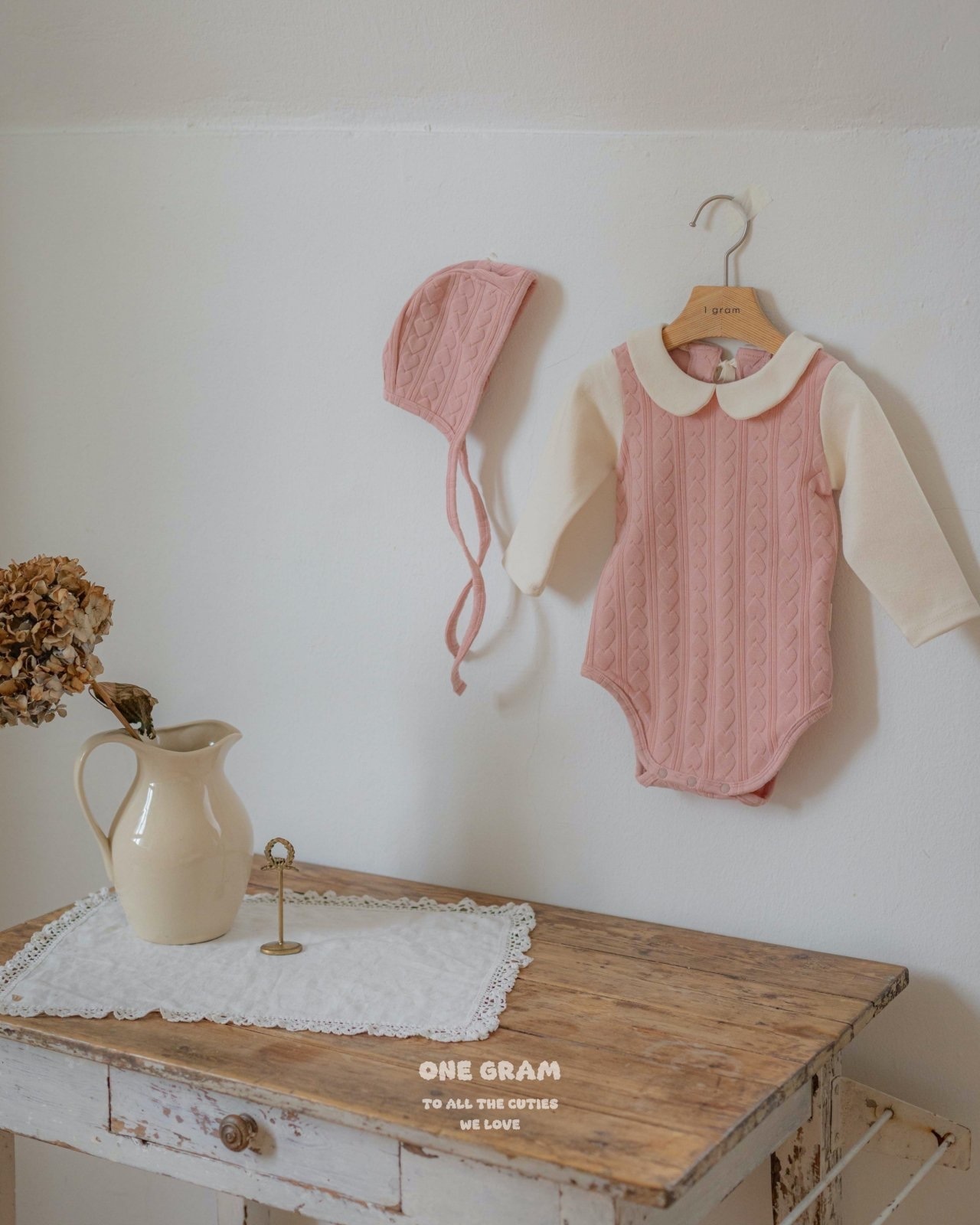 One Gram Chouchou Collar Suit（With Bonnet）