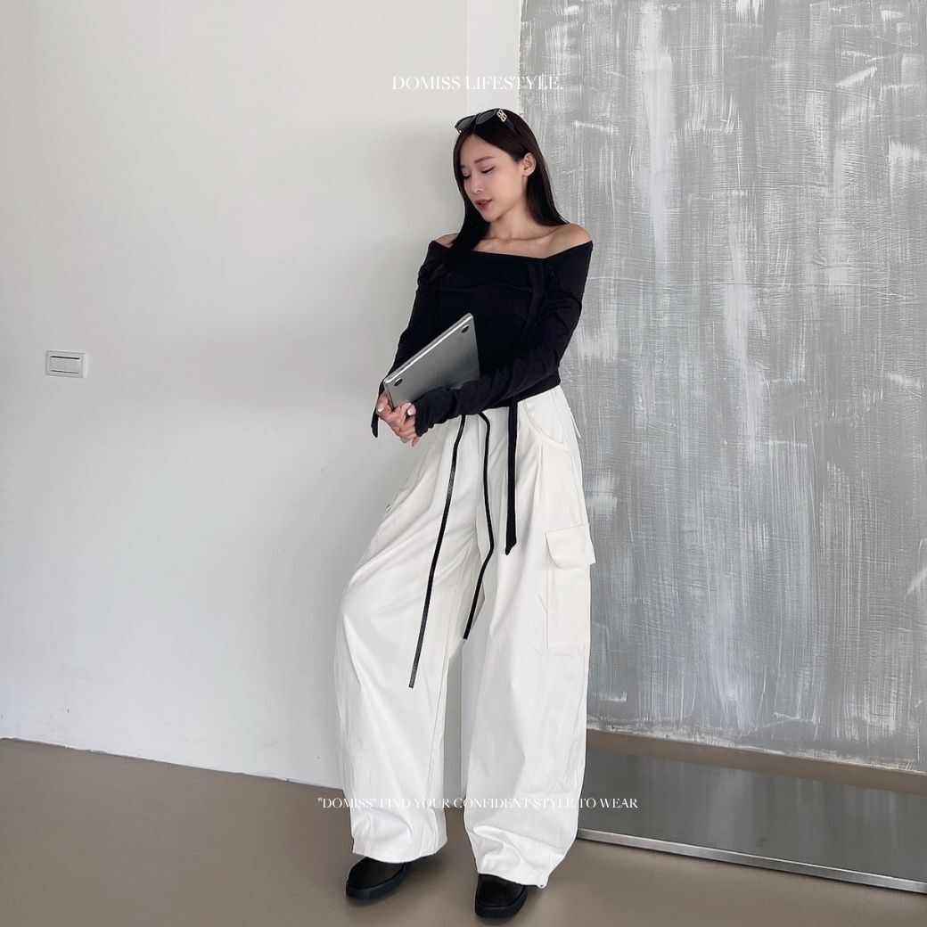 【美式彎刀褲】DOMISS 工裝感高腰長褲-2色 附腰帶-工裝褲 彎刀褲 (現貨)