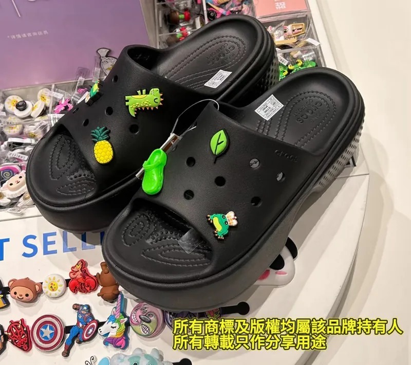 【預購】Crocs Stomp H100602 男女同款洞洞拖鞋（黑色）