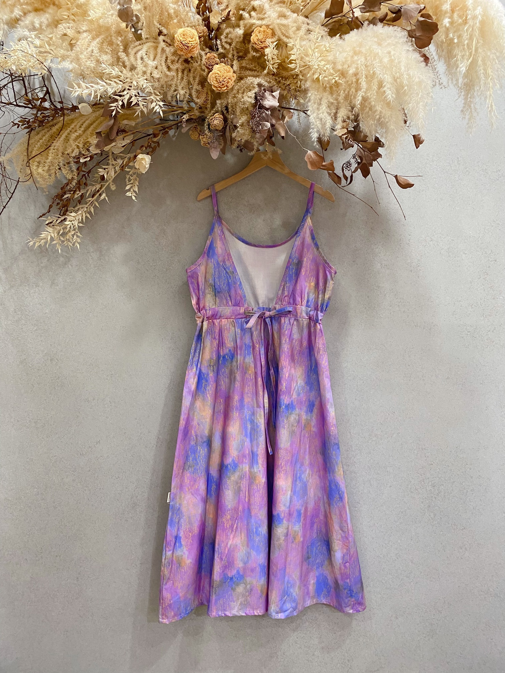 夢幻燙金紫刷色 媽咪夢露後綁腰長洋裝