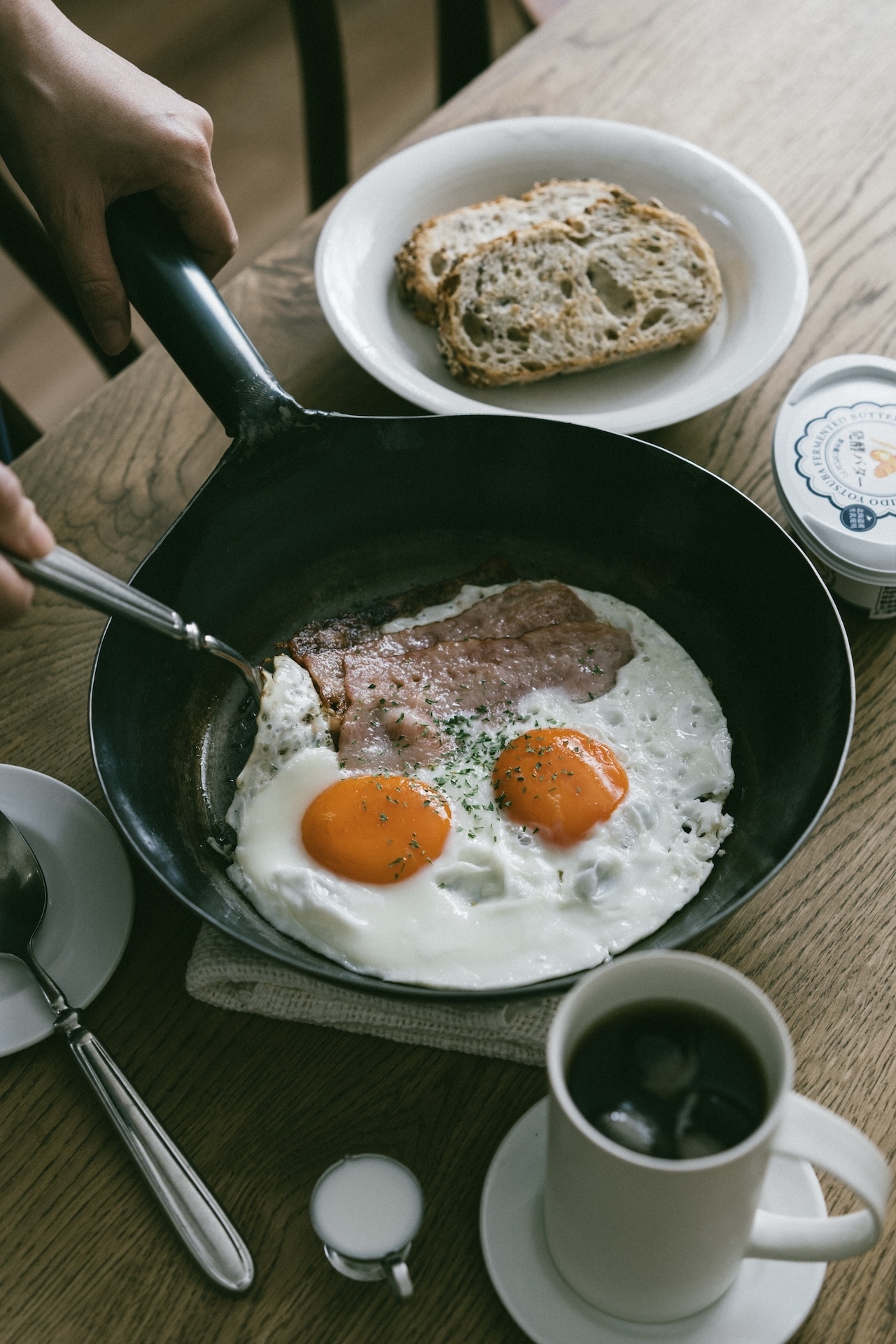 日本橋木屋職人手工輕量無塗層平底鐵鍋