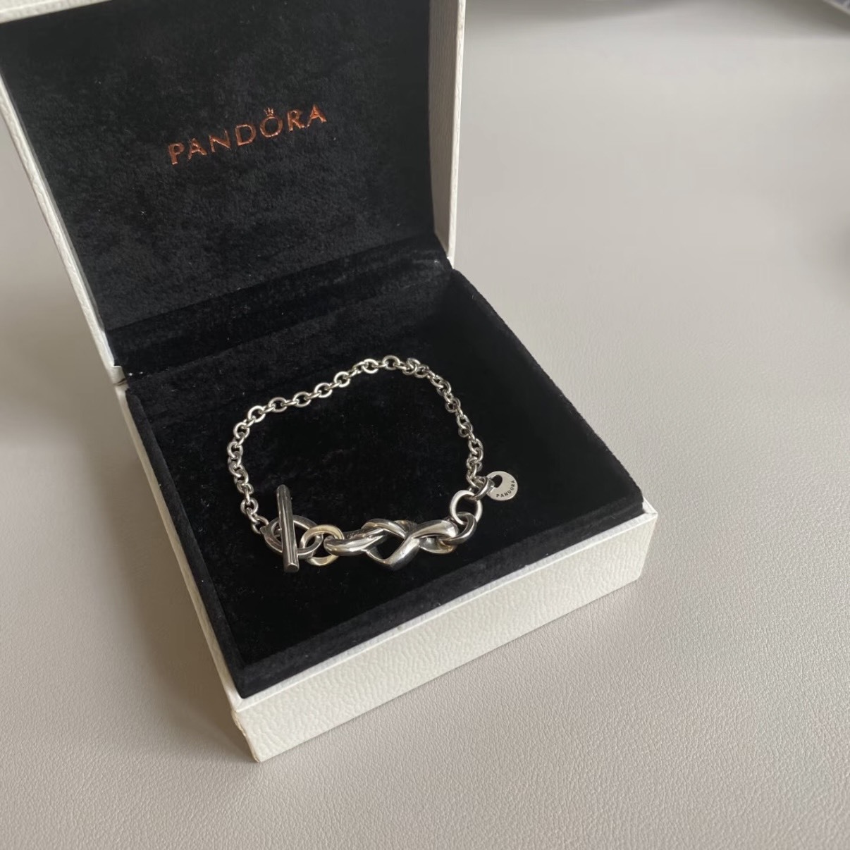 <快速出貨> Pandora 潘朵拉 愛心紐結 手鍊