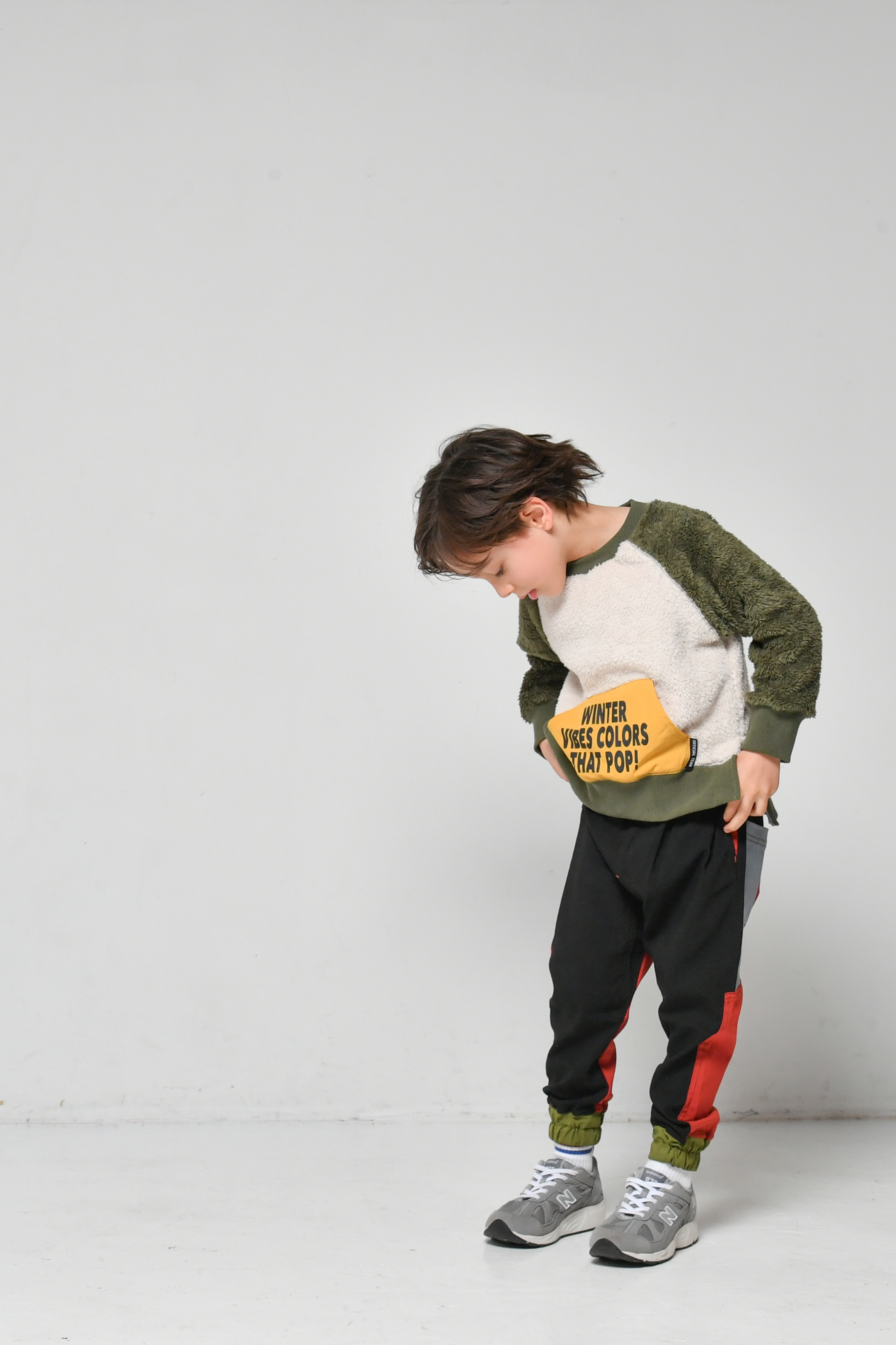 日本 NEEDLE WORKS 超彈力 好活動 縮口褲腳慢跑褲 (撞色款，140) 1225137