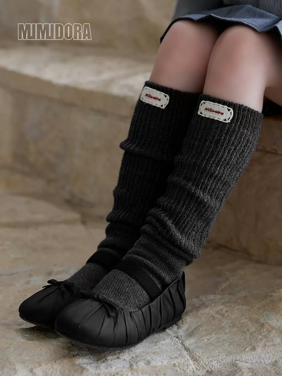 六色布標中筒襪