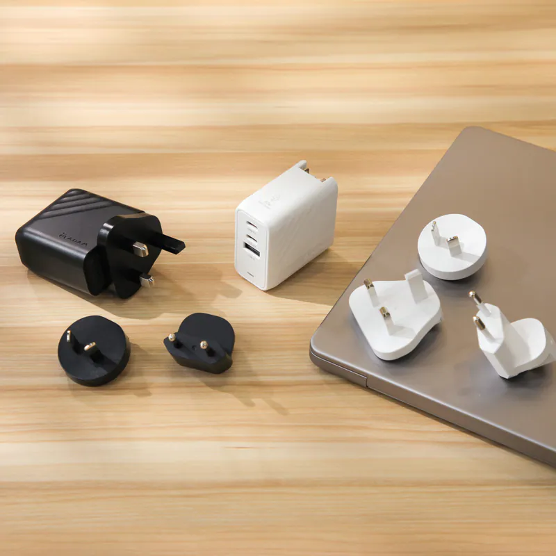 P67 GaN 67W 3-Port Fast Charging Wall Charger + iLinio C100 USB-C to USB-C 100W Magnetic Charging Cable (2-Pack)