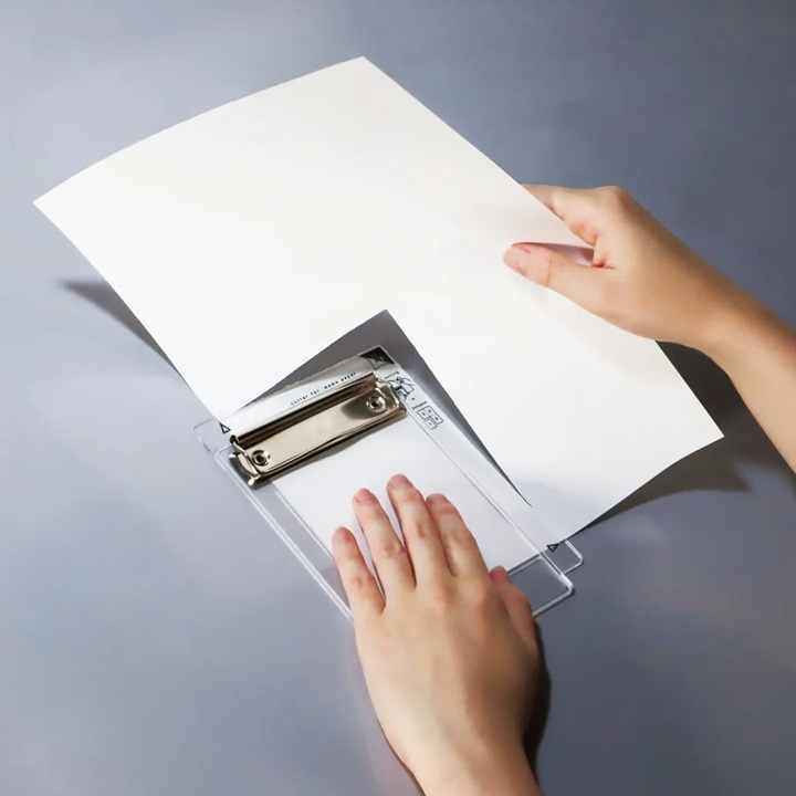 日本KUTSUWA．A4四等分文庫切紙板 黑/白