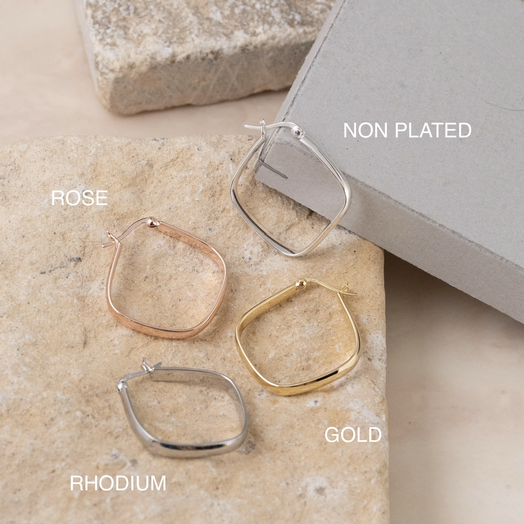 Sve40 (29MM 方型圈耳環）