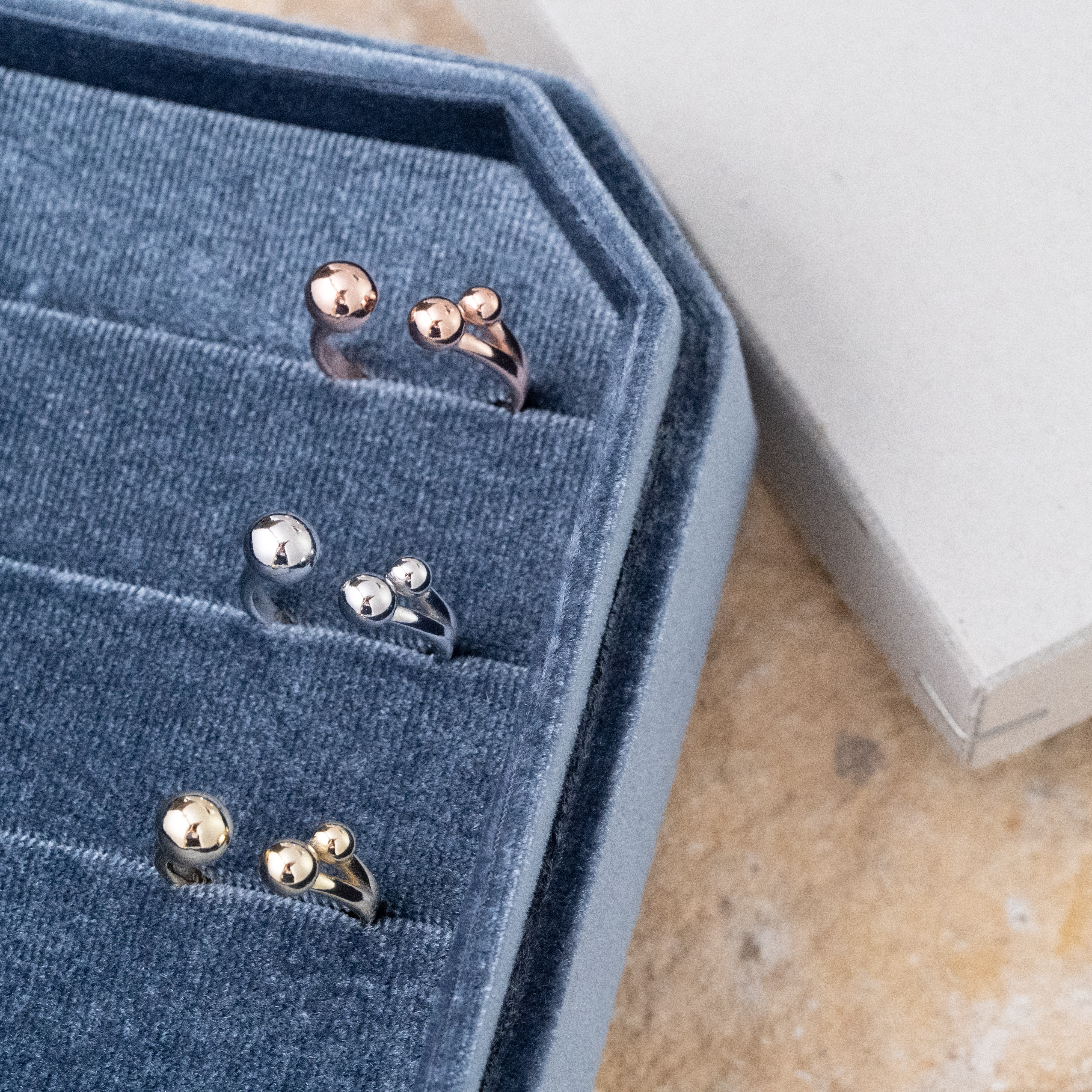 Svr27 (三波開口戒指）