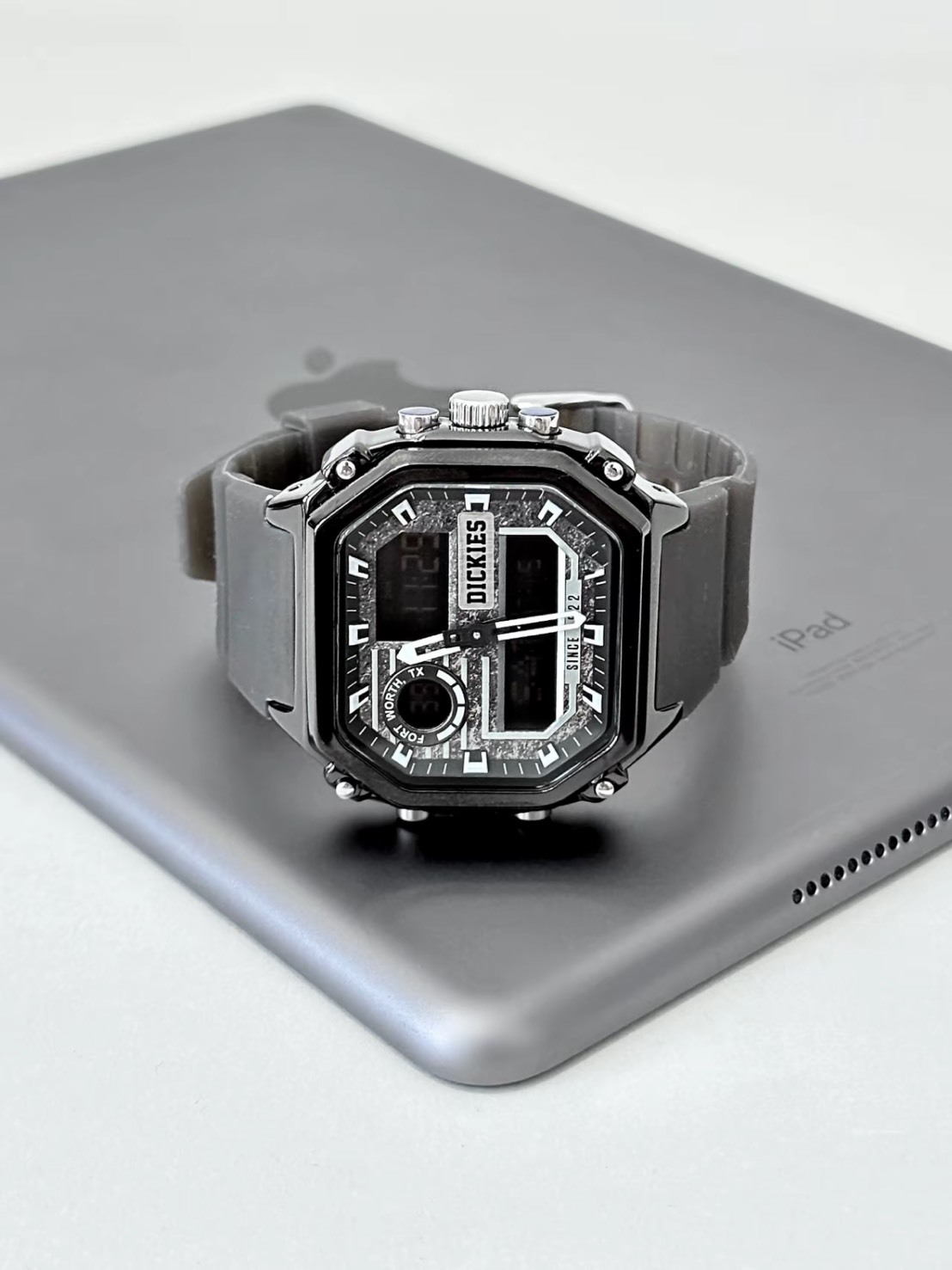 DICKIES 石英機芯 防水 夜光 腕表