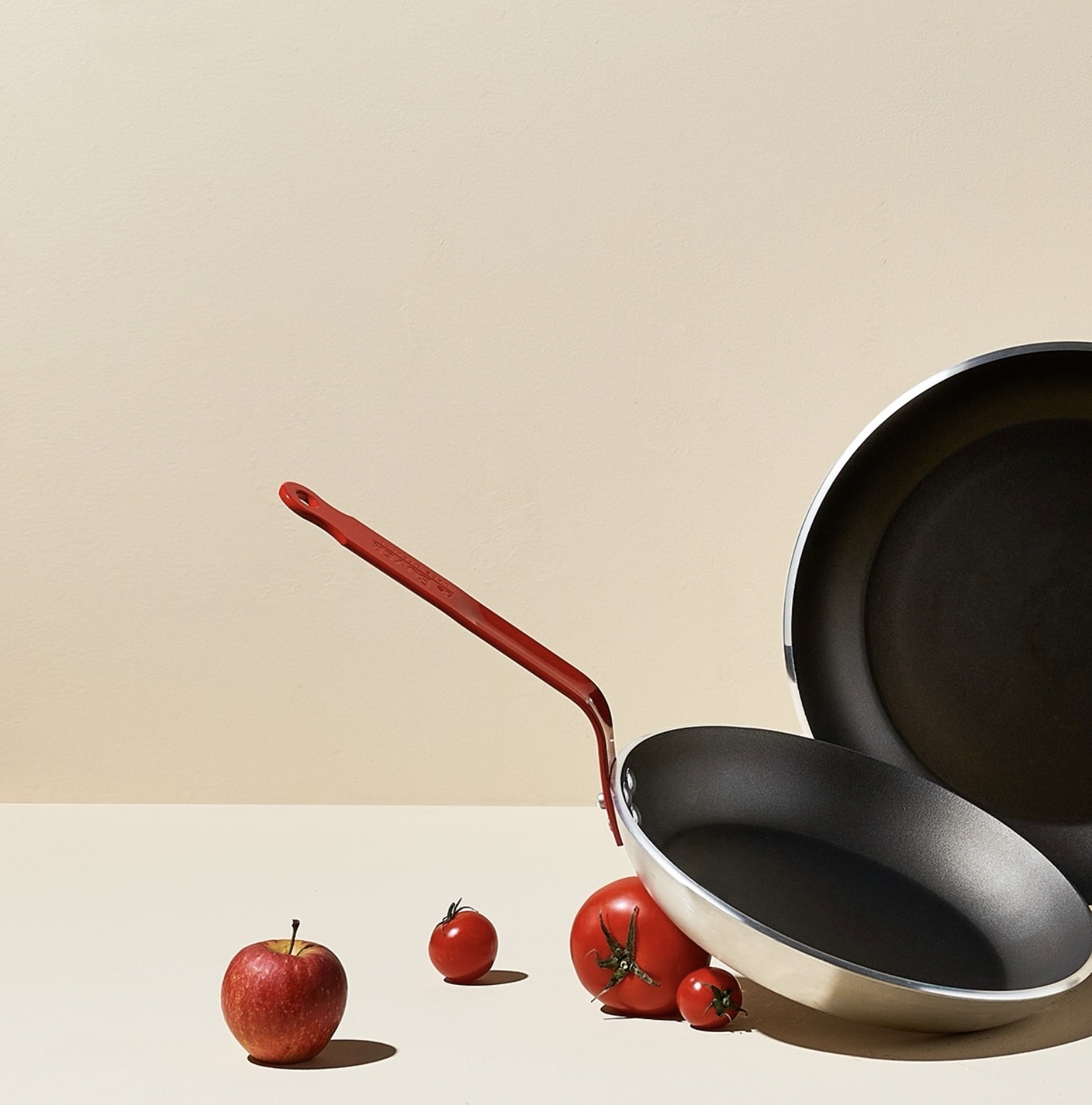 Choc系列 l 5層平底不沾鍋 - 彩椒紅