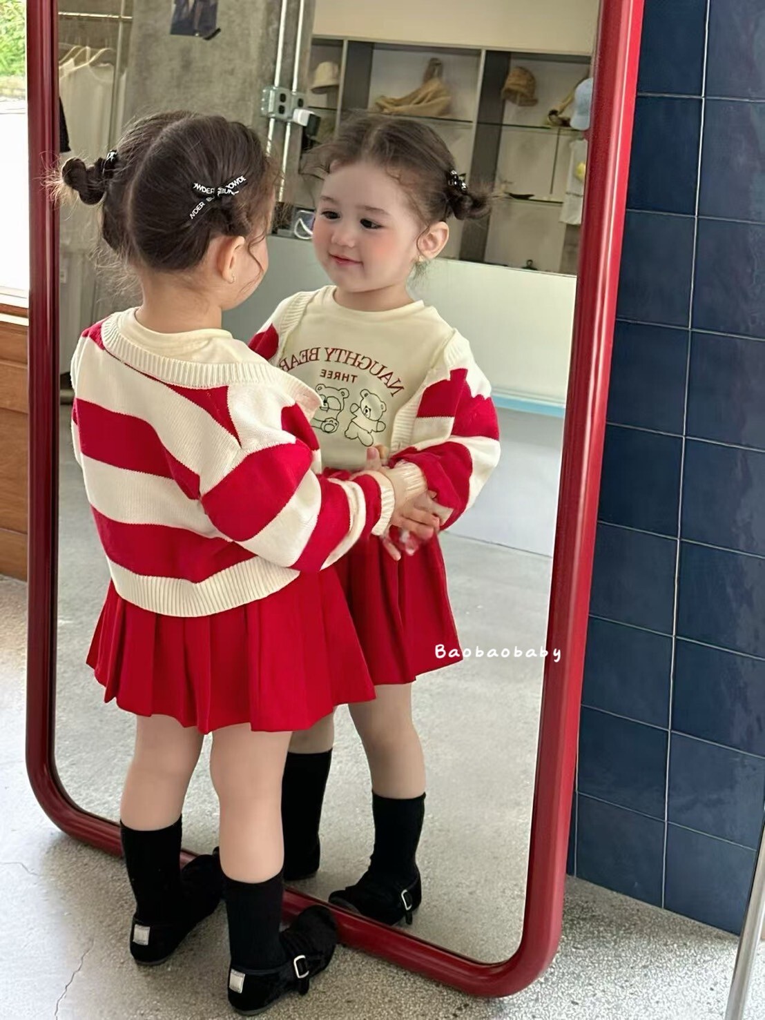 針織外套＋百摺裙