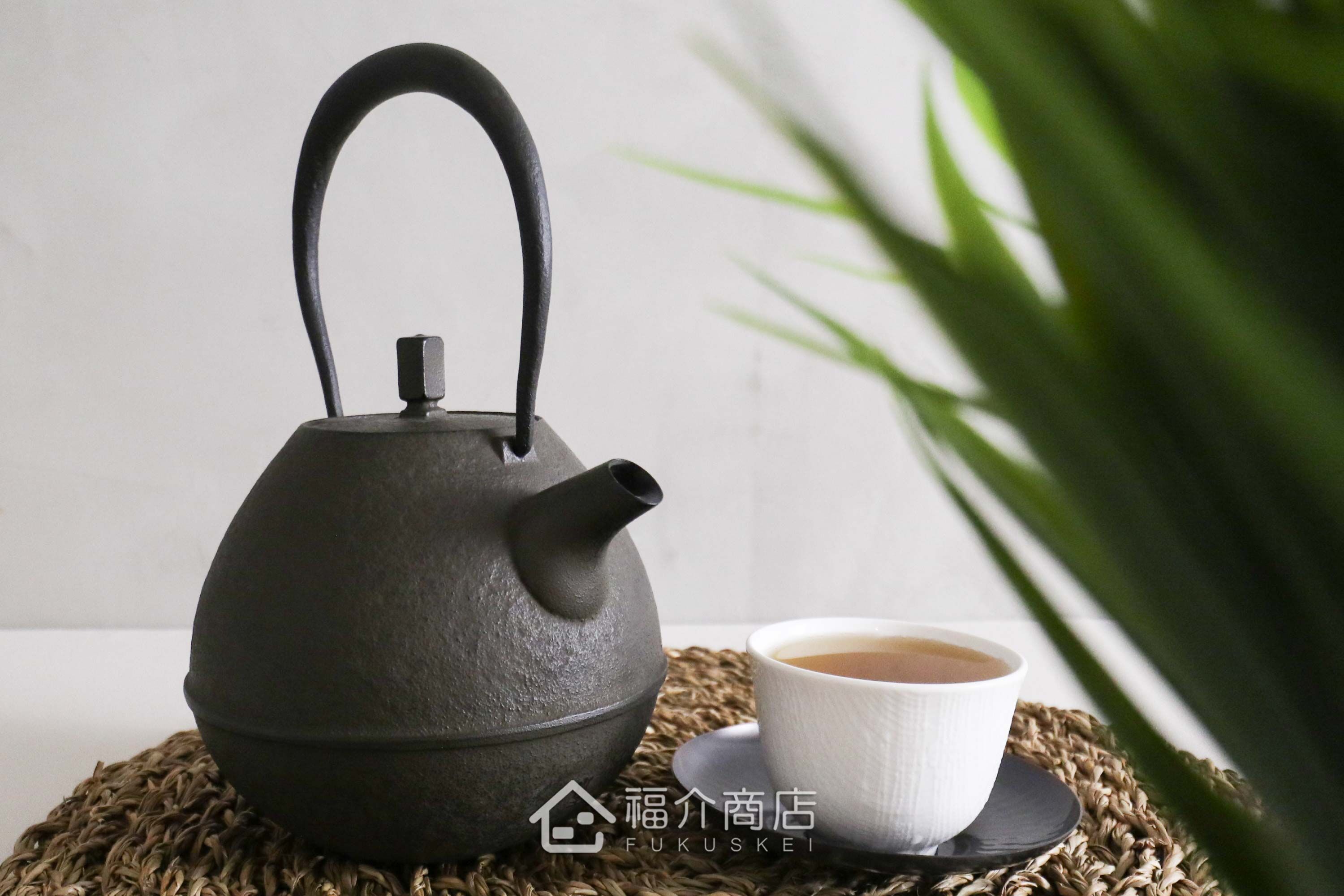 福介商店｜【空間鑄造】Egg 鐵壺0.9L-茶