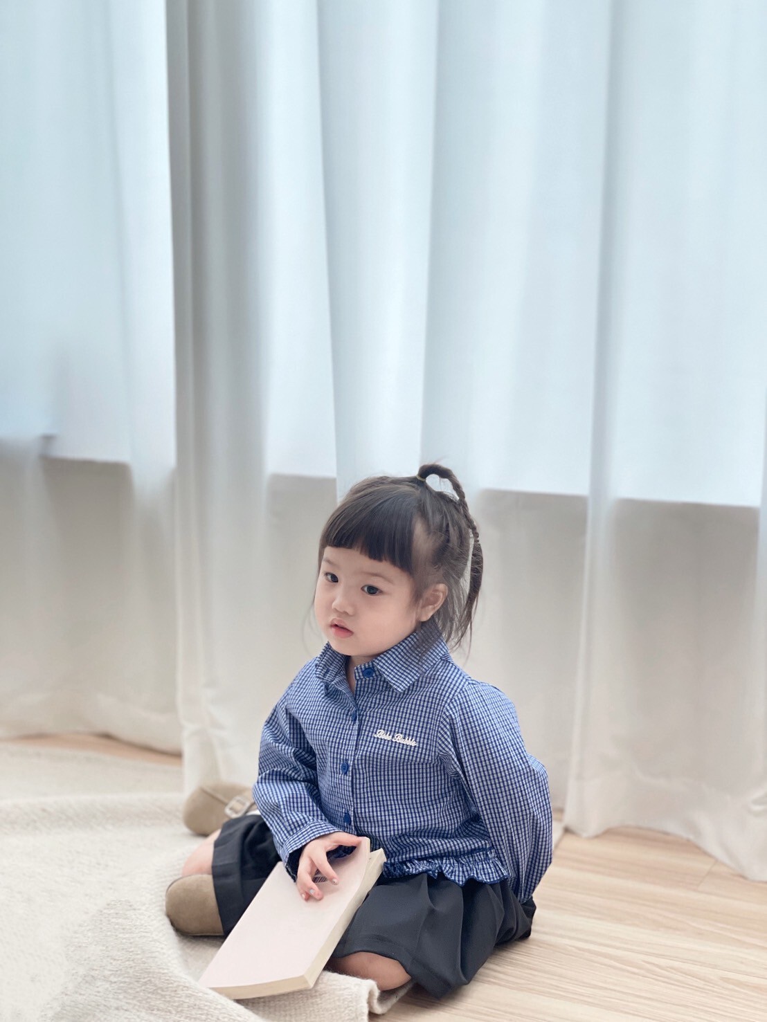 藍格紋荷葉襯衫