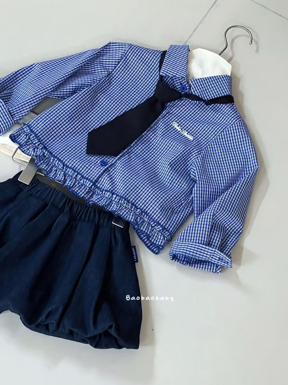 藍格紋荷葉襯衫