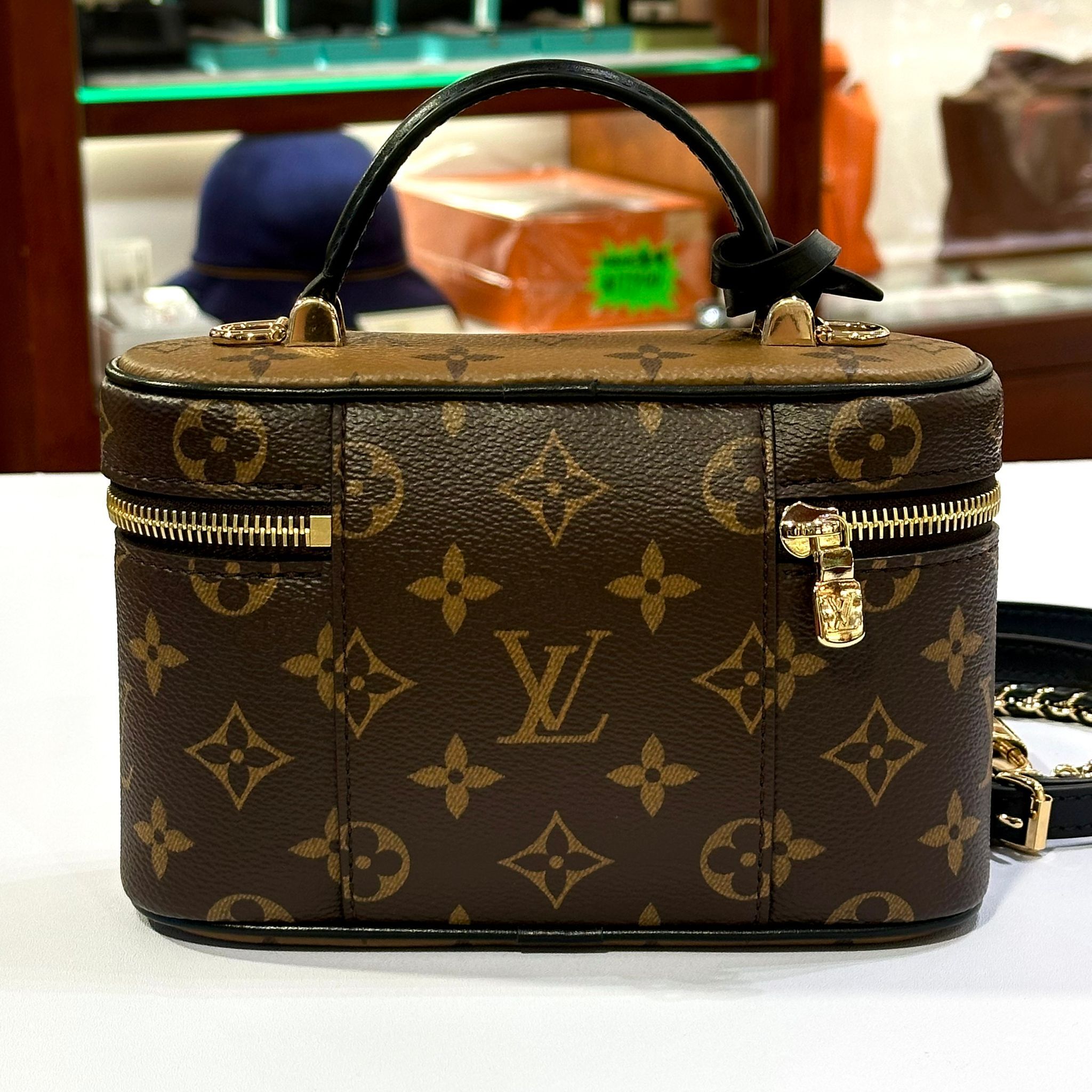 全新LV飯盒包 Vanity Chain Pouch Monogram M47125 啡色 #兩年免費保養 #BRAND NEW#香榭站正品