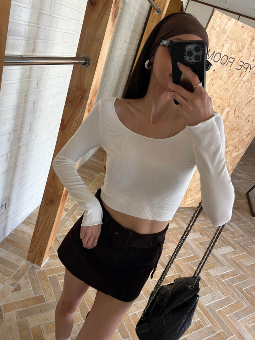 滾邊前後大U領短版打底上衣*6色