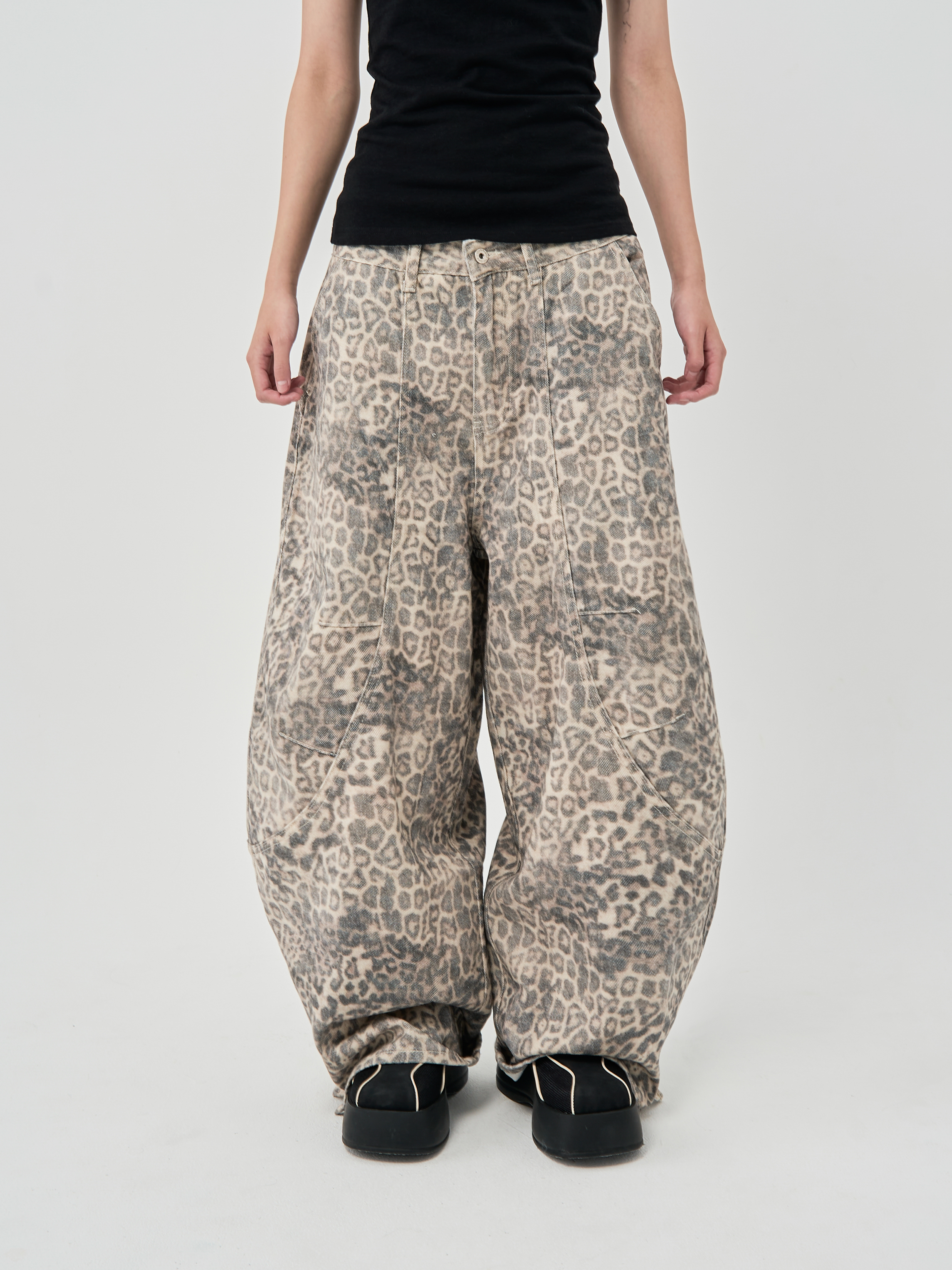 水洗低腰反折豹紋長褲