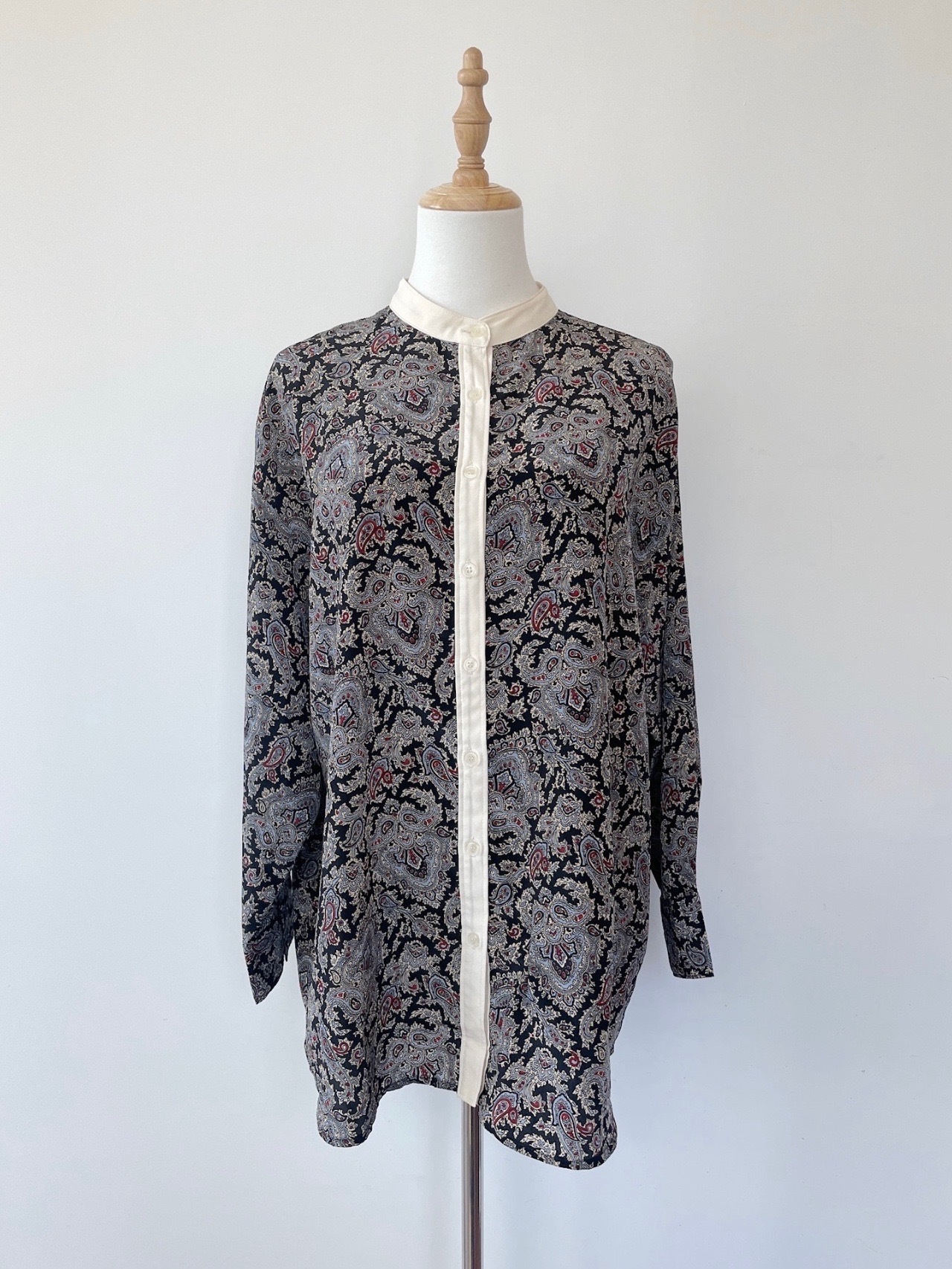 黑色敦煌腰果花古著上衣