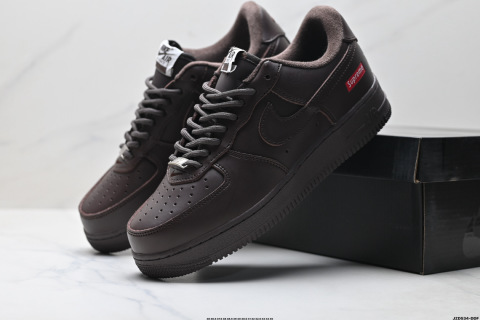 Nike AIR FORCE 1'07 x Supreme 深啡
