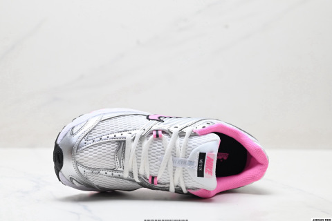 Nike Air Max Moto 2K