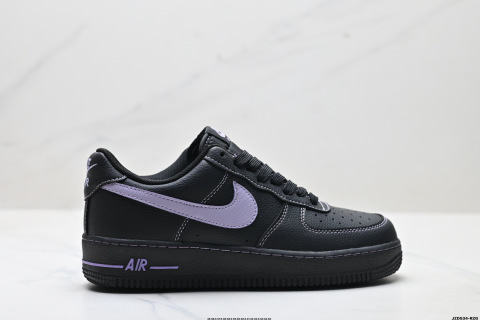 Nike AIR FORCE 1'07