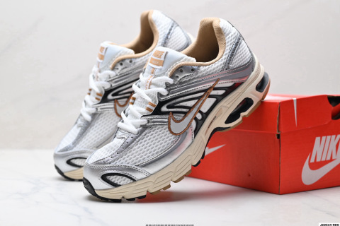 Nike Air Max Moto 2K