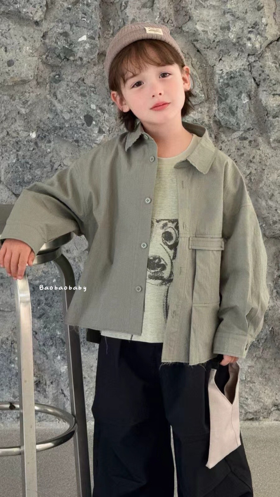 設計感軍綠襯衫