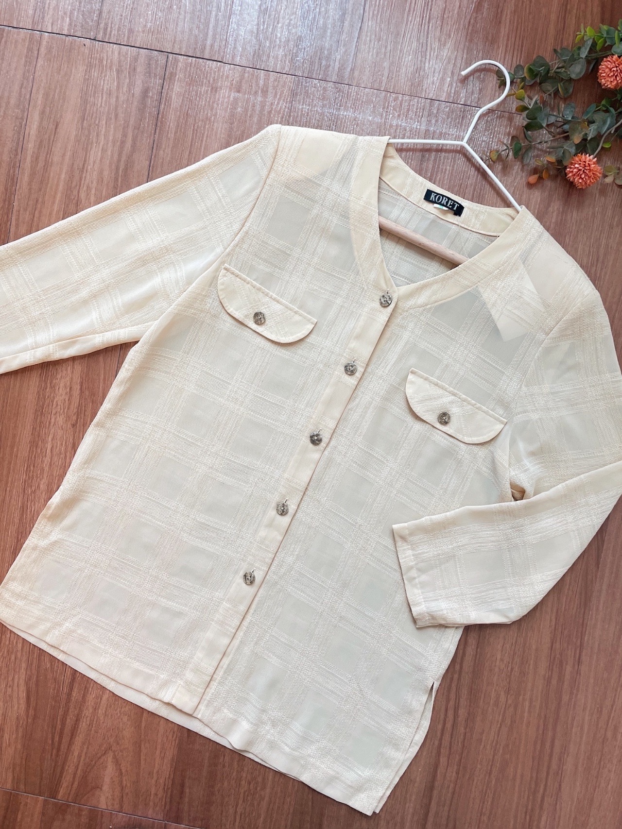 奶油色格紋古著上衣