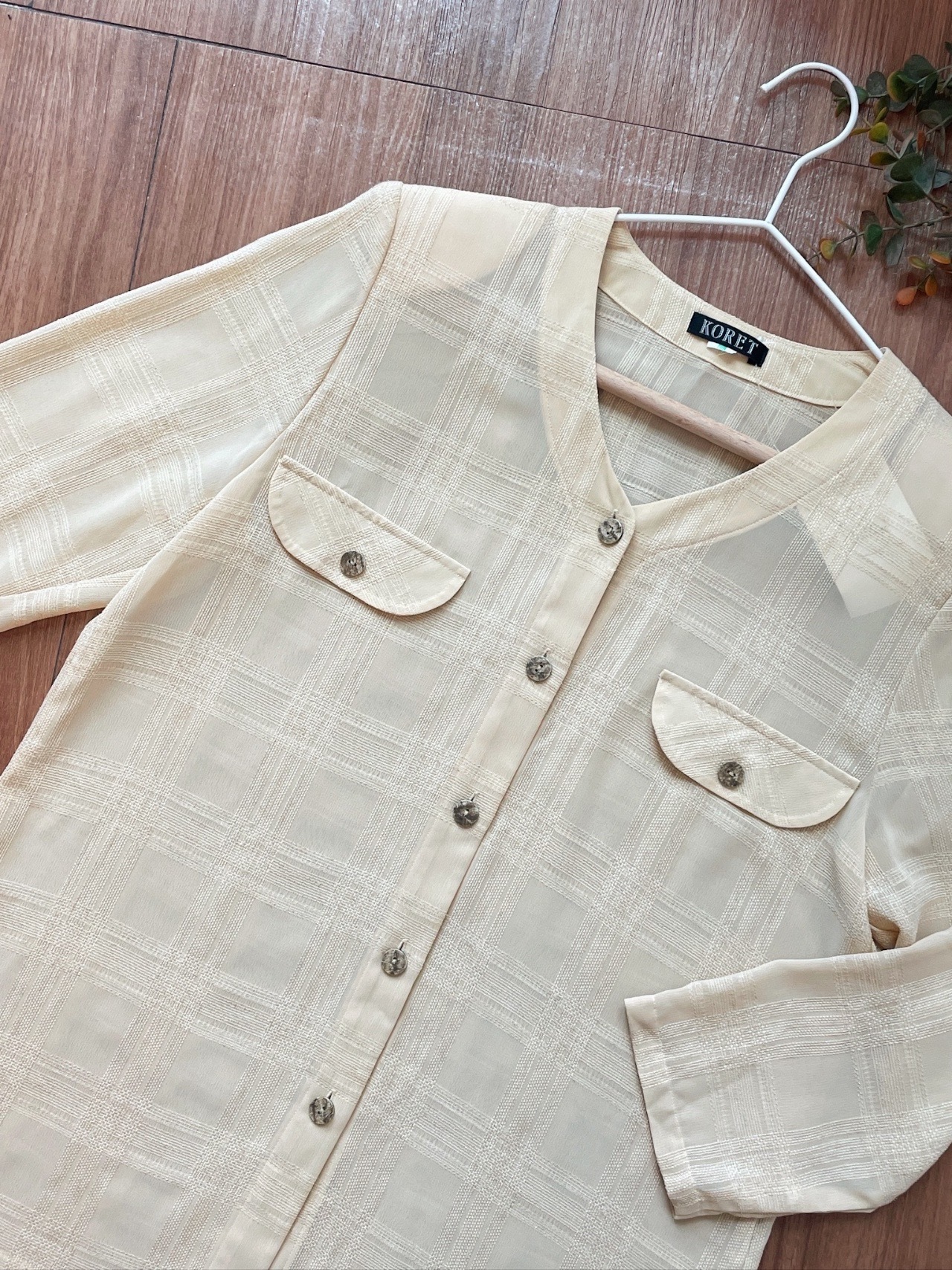 奶油色格紋古著上衣