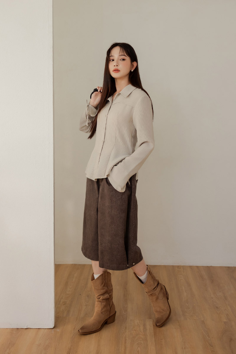 下擺側開衩造型袖襯衫