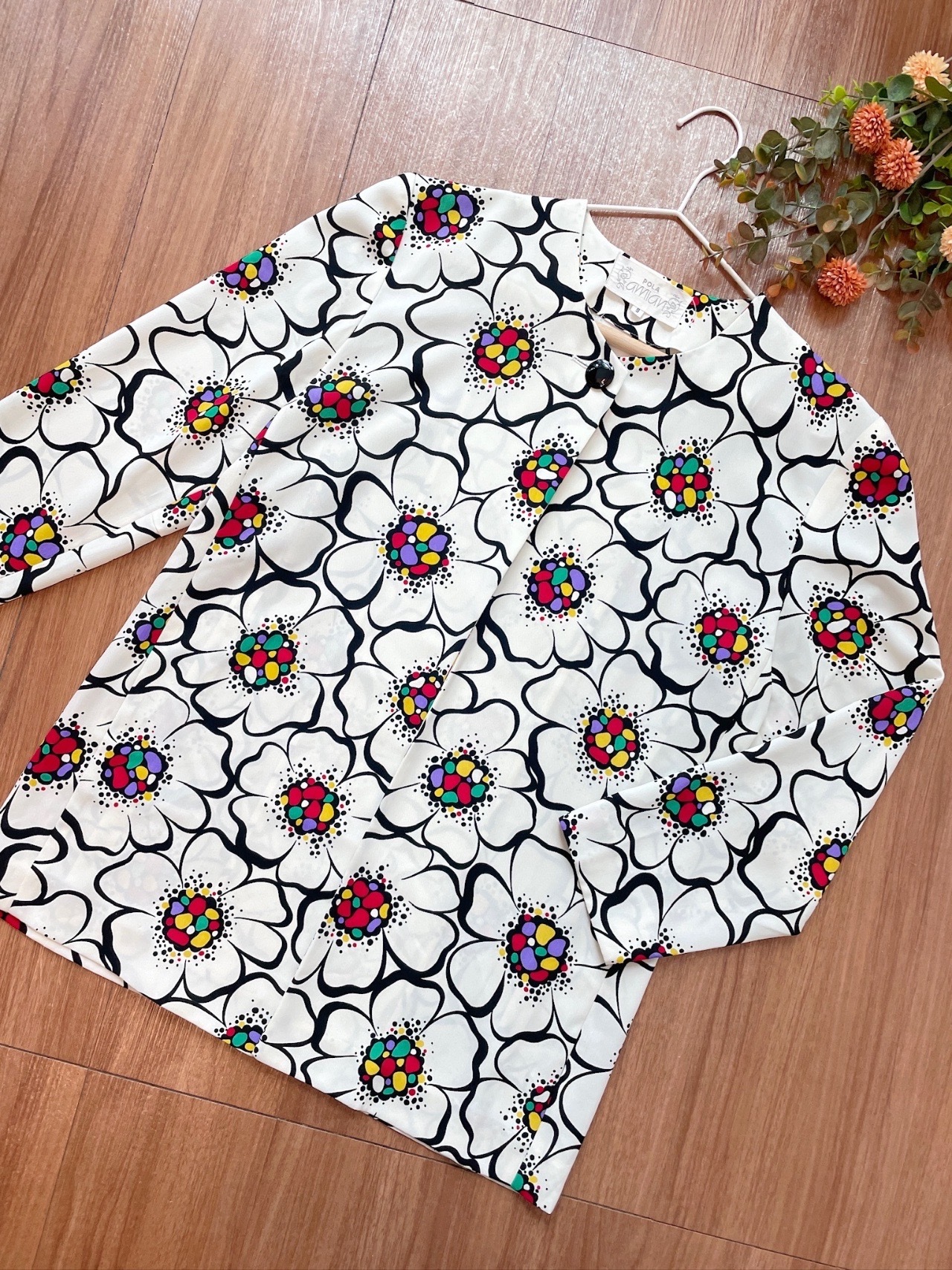 日本製白色藝術風五彩花蕊古著上衣