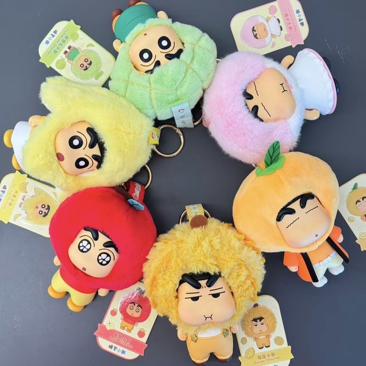 TOPTOY x  蠟筆小新 搪膠臉 水果小屋 掛件 吊飾 6種水果+1隱藏櫻桃