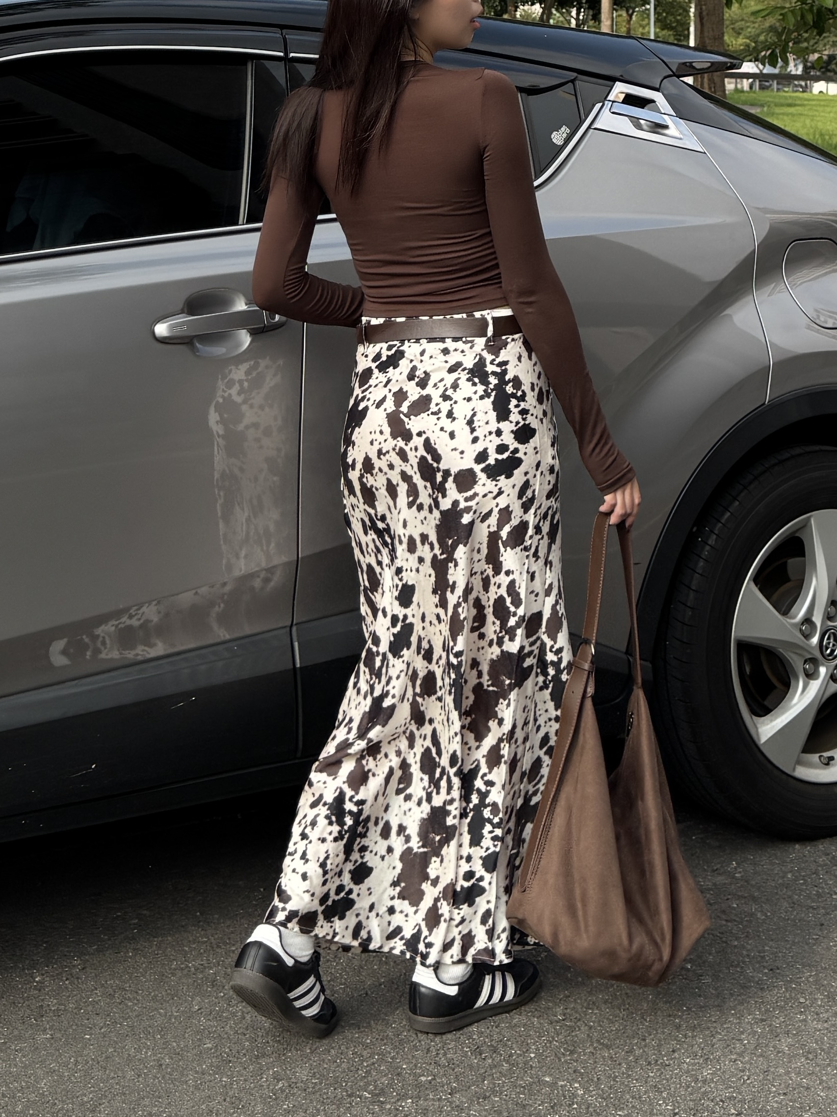 (附皮帶!!)乳牛紋絲質長裙🐄