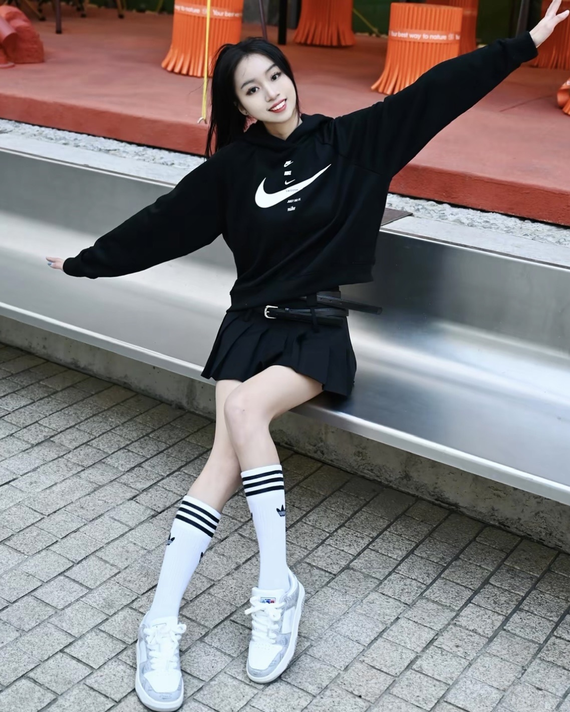 #現貨 NIKE SWOOSH HOODIE 小LOGO 短版 連帽 帽T CU5677-011