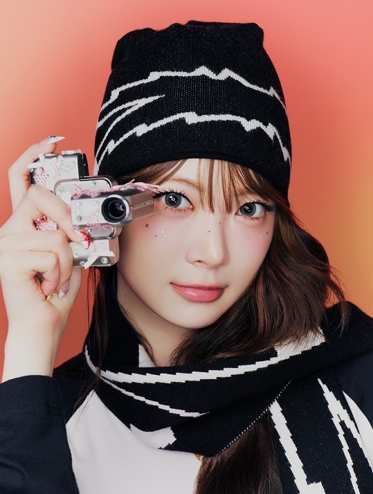 LE SSERAFIM × ZOZOTOWN 聯名 毛帽 兩色