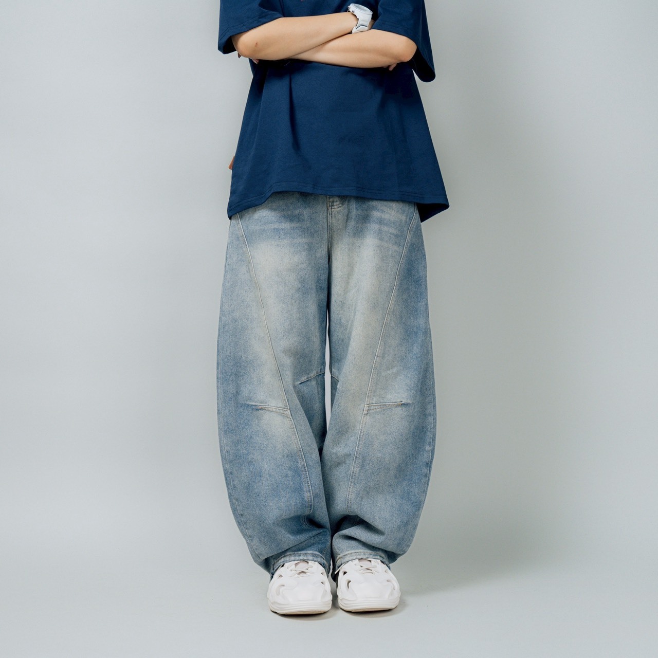 SBG｜微彎刀立體剪裁牛仔褲 藍色