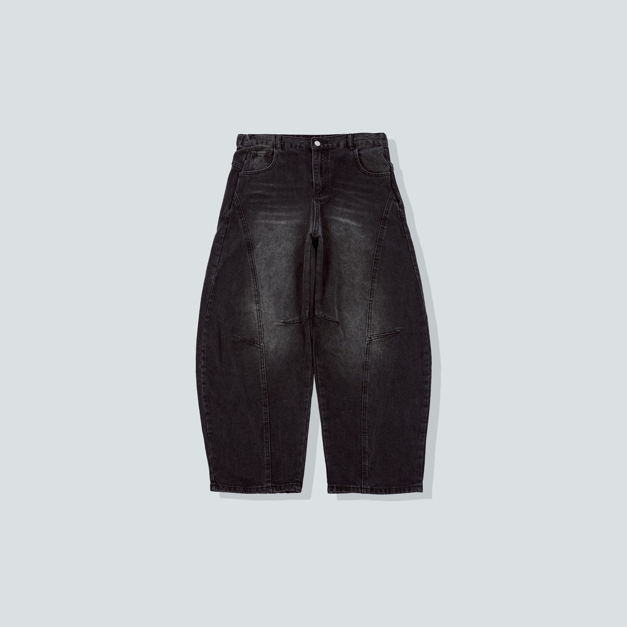 SBG｜微彎刀立體剪裁牛仔褲 黑色