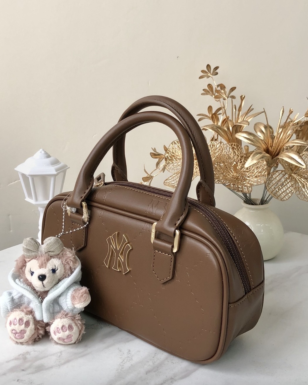 【現貨】MLB 美國大聯盟 洋基 皮革 老花 韓系 保齡球包 軟糖包 3色