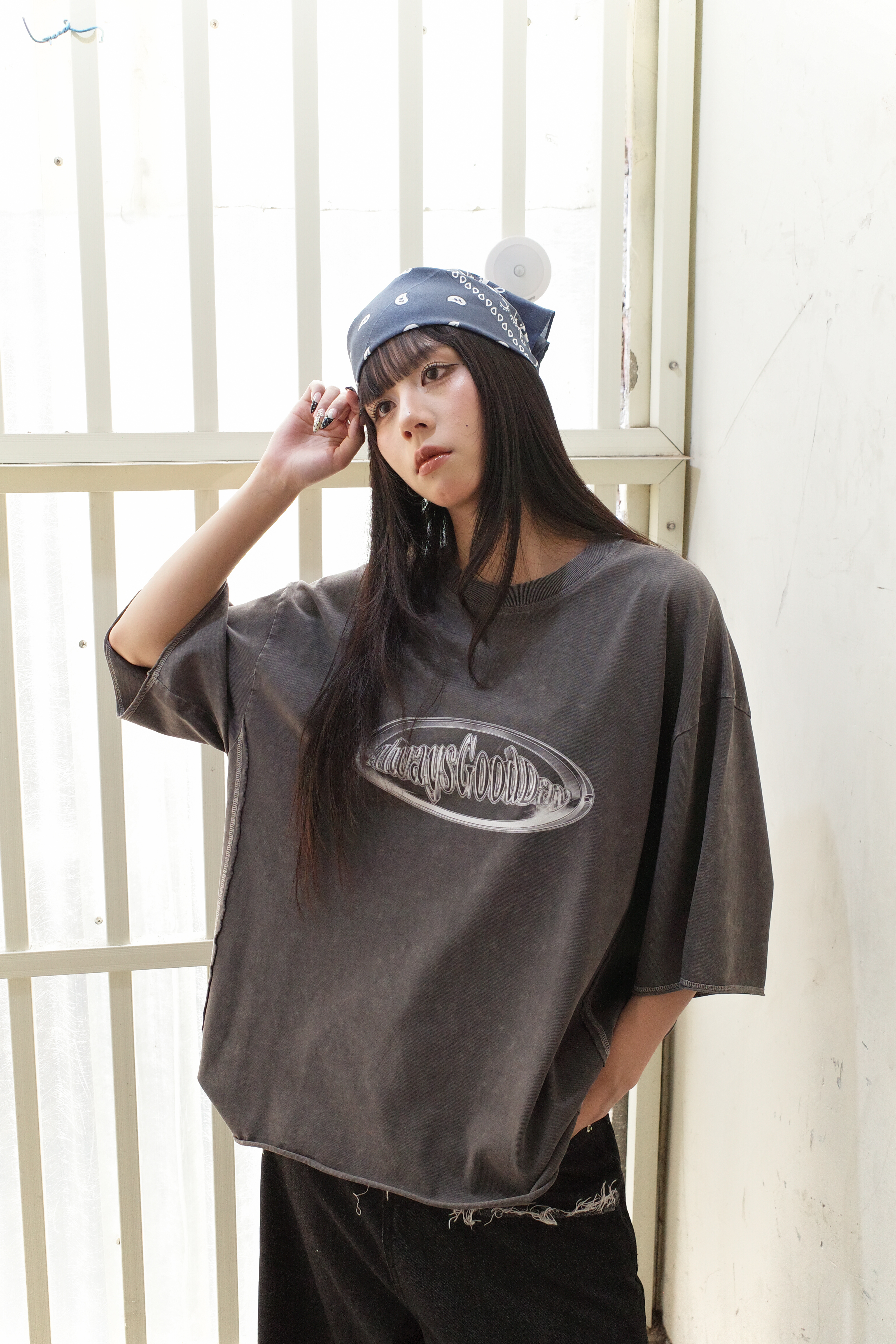 『AlwaysGoodDay』AGD 特殊剪裁 水洗 短版 Tee