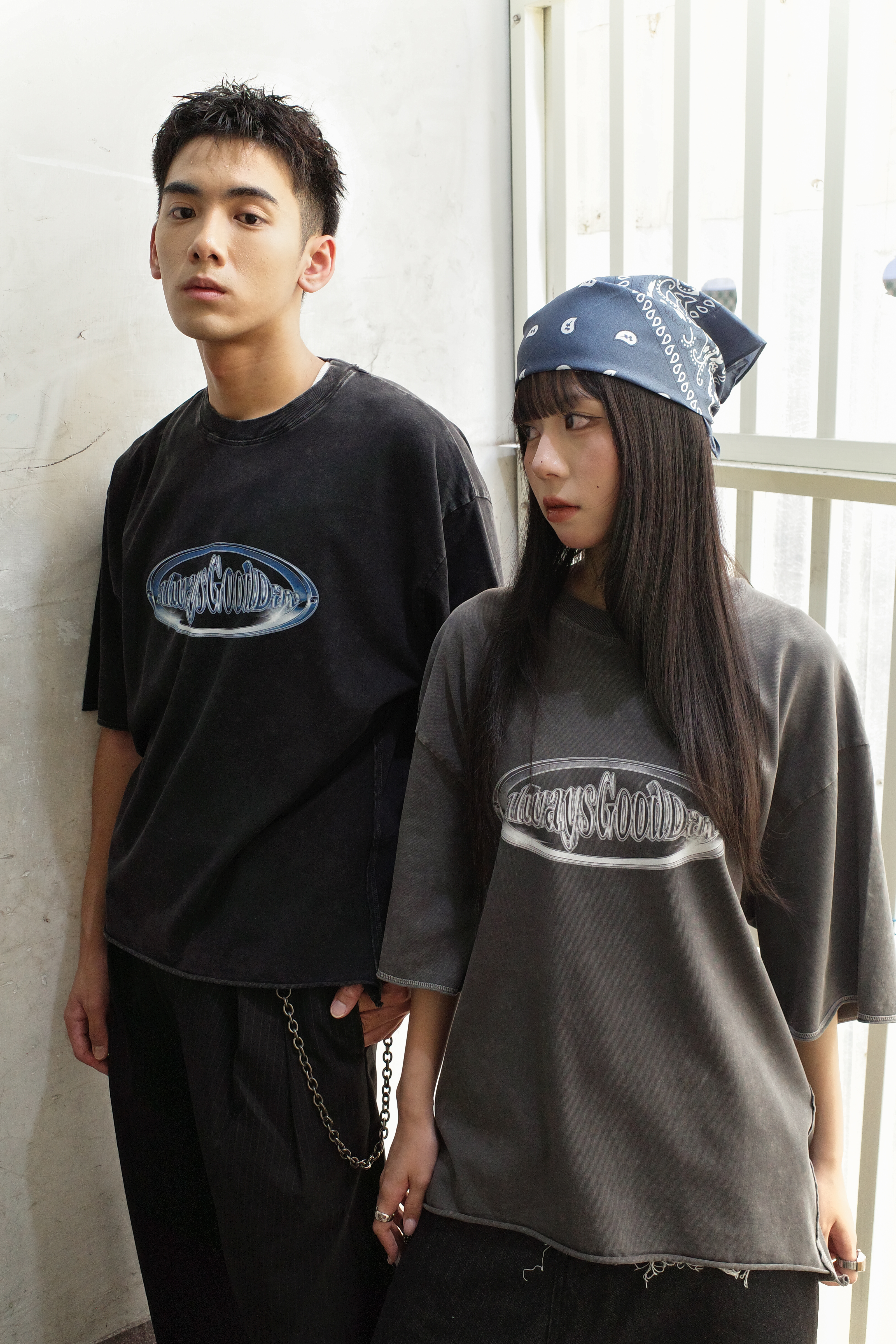 『AlwaysGoodDay』AGD 特殊剪裁 水洗 短版 Tee