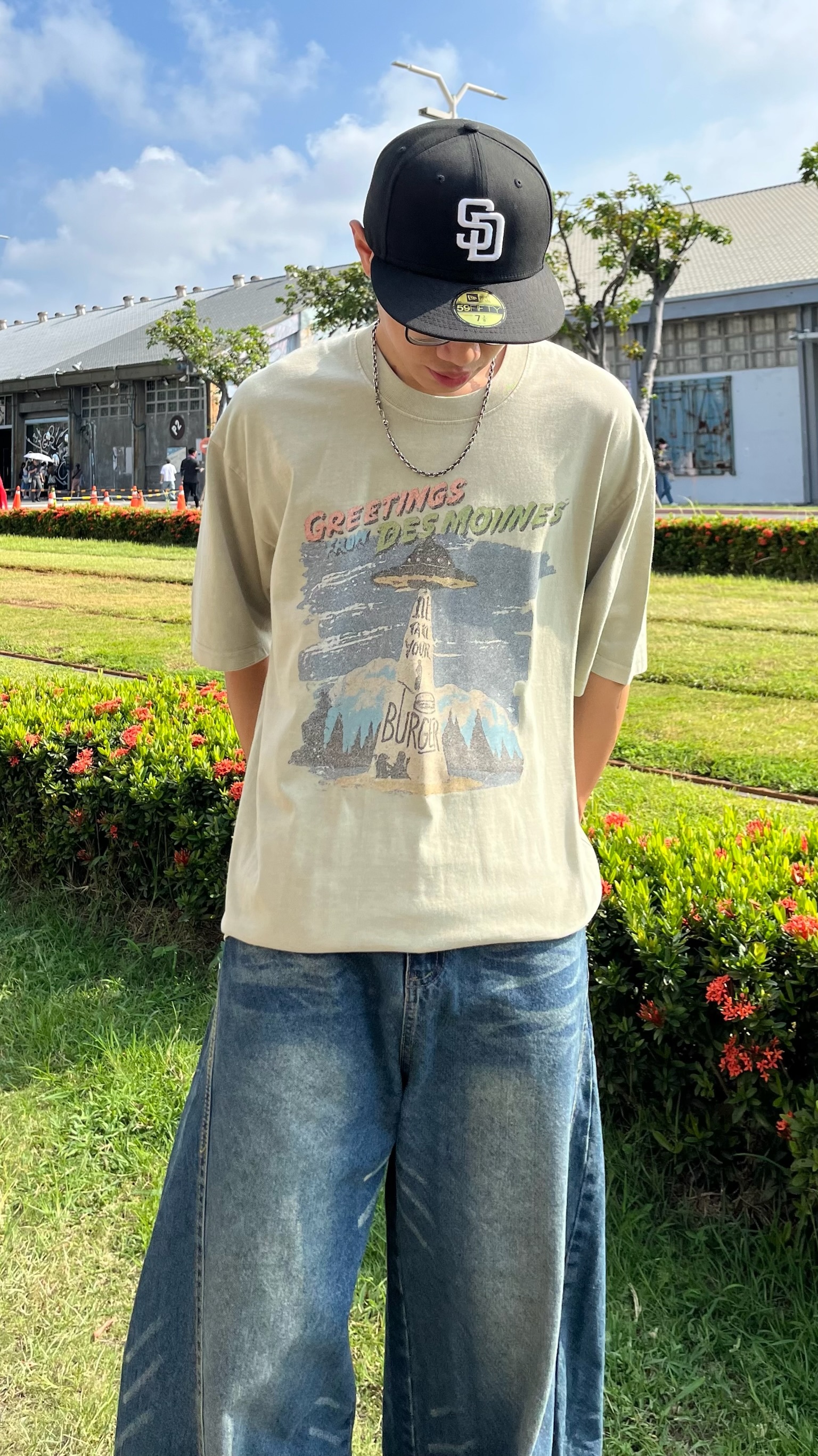 Select By Yourˊs 飛碟漢堡王水洗寬鬆短 Tee（3colors）