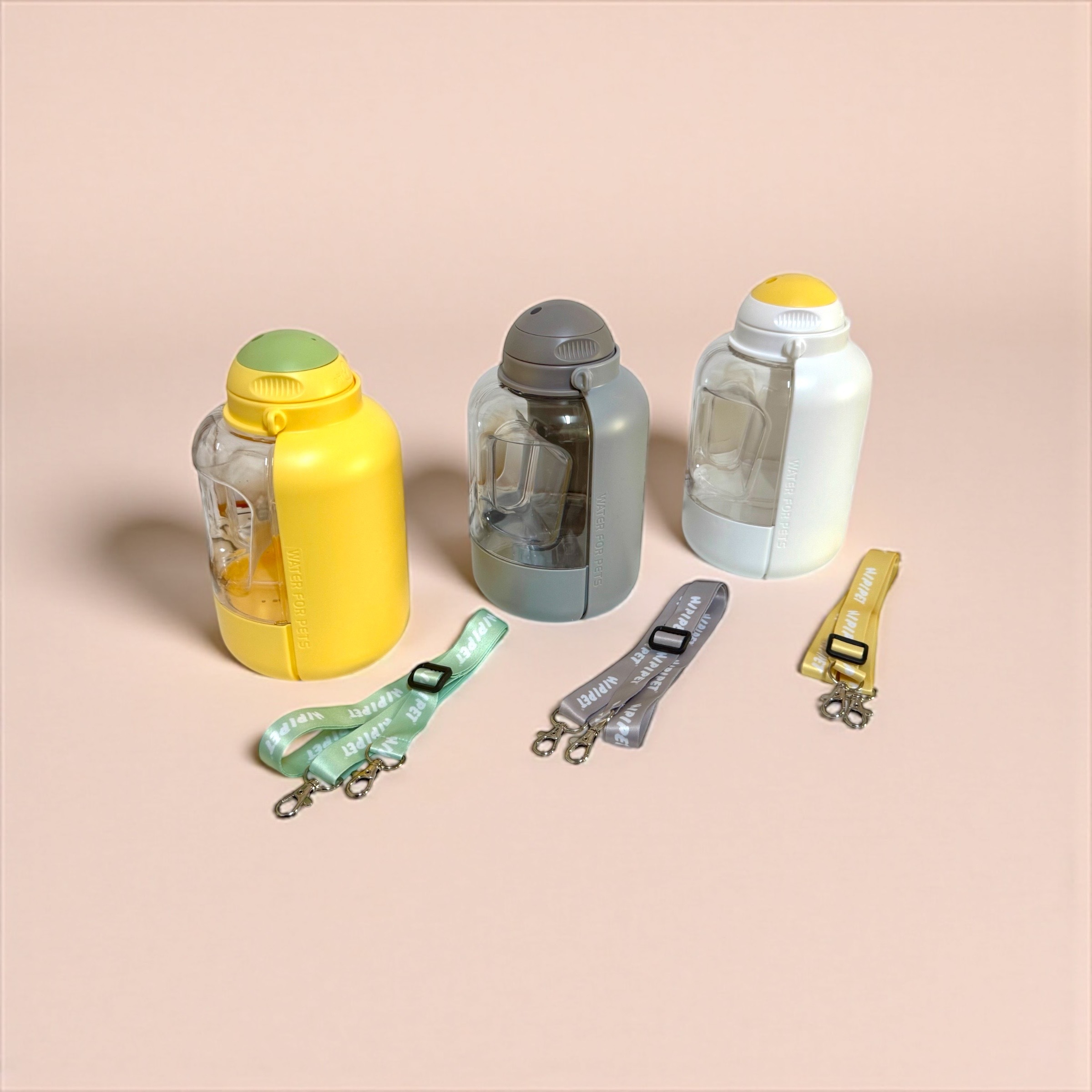 外出必備🌟寵物多功能水壺-陽光黃🌟可裝1000ml容量飲用水+300g零食🌟3色可選🌟附背帶