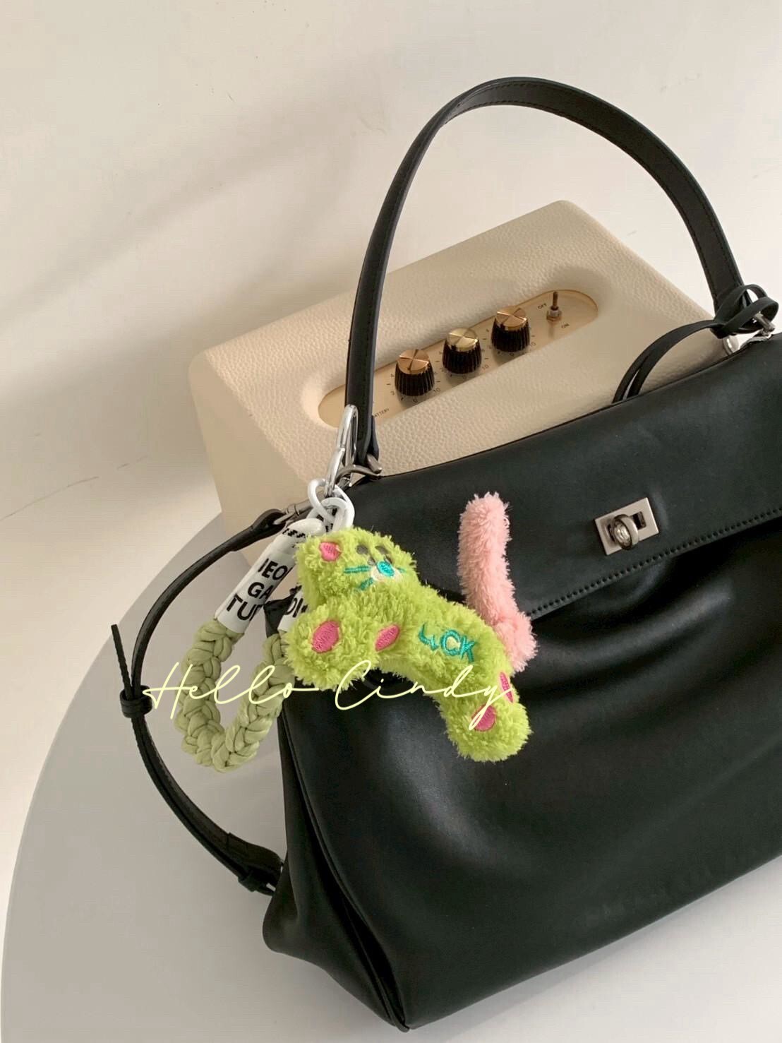 Luck幸運貓咪尾巴可折彩色吊飾