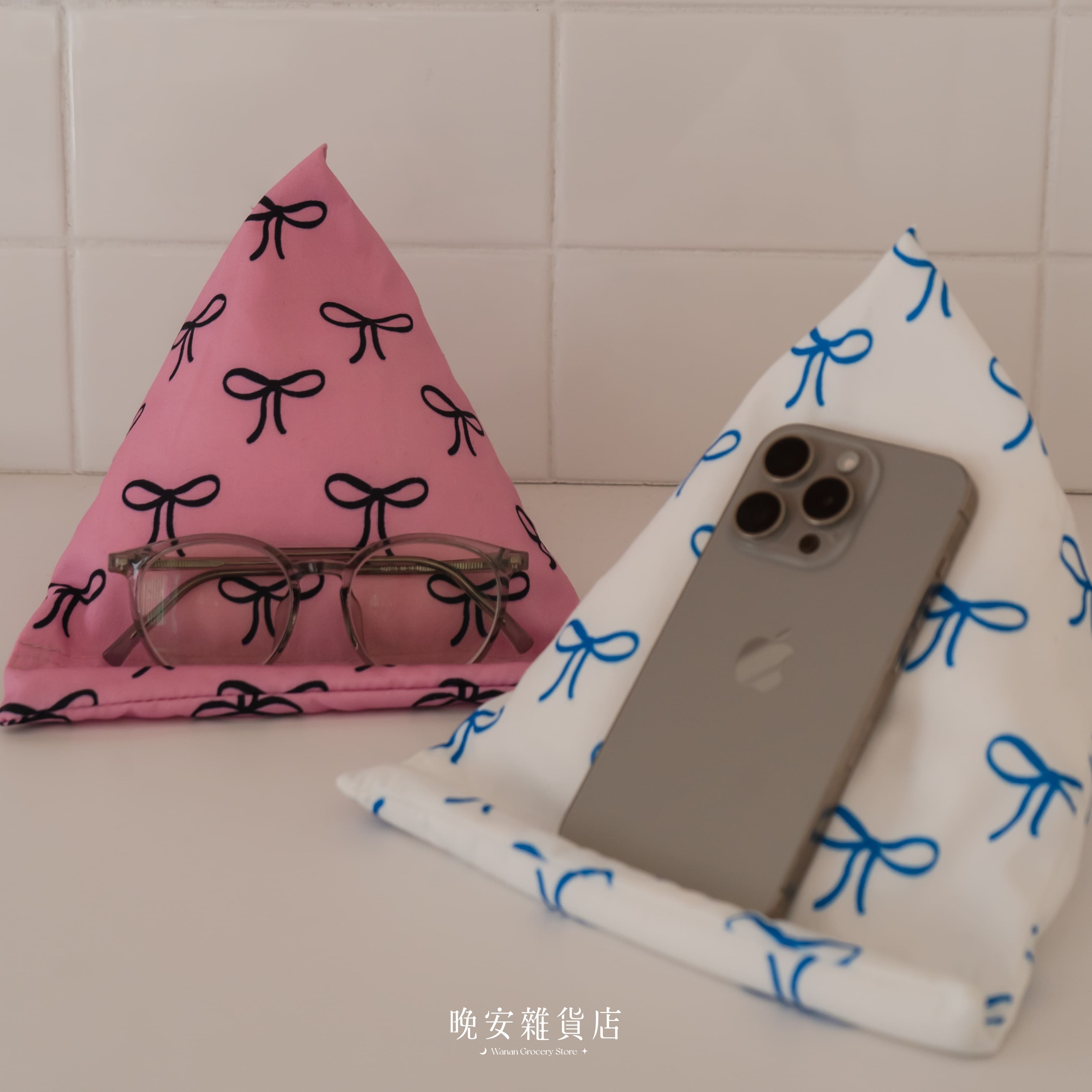 【追劇小物】韓系蝴蝶結手機座架｜桌上擺件