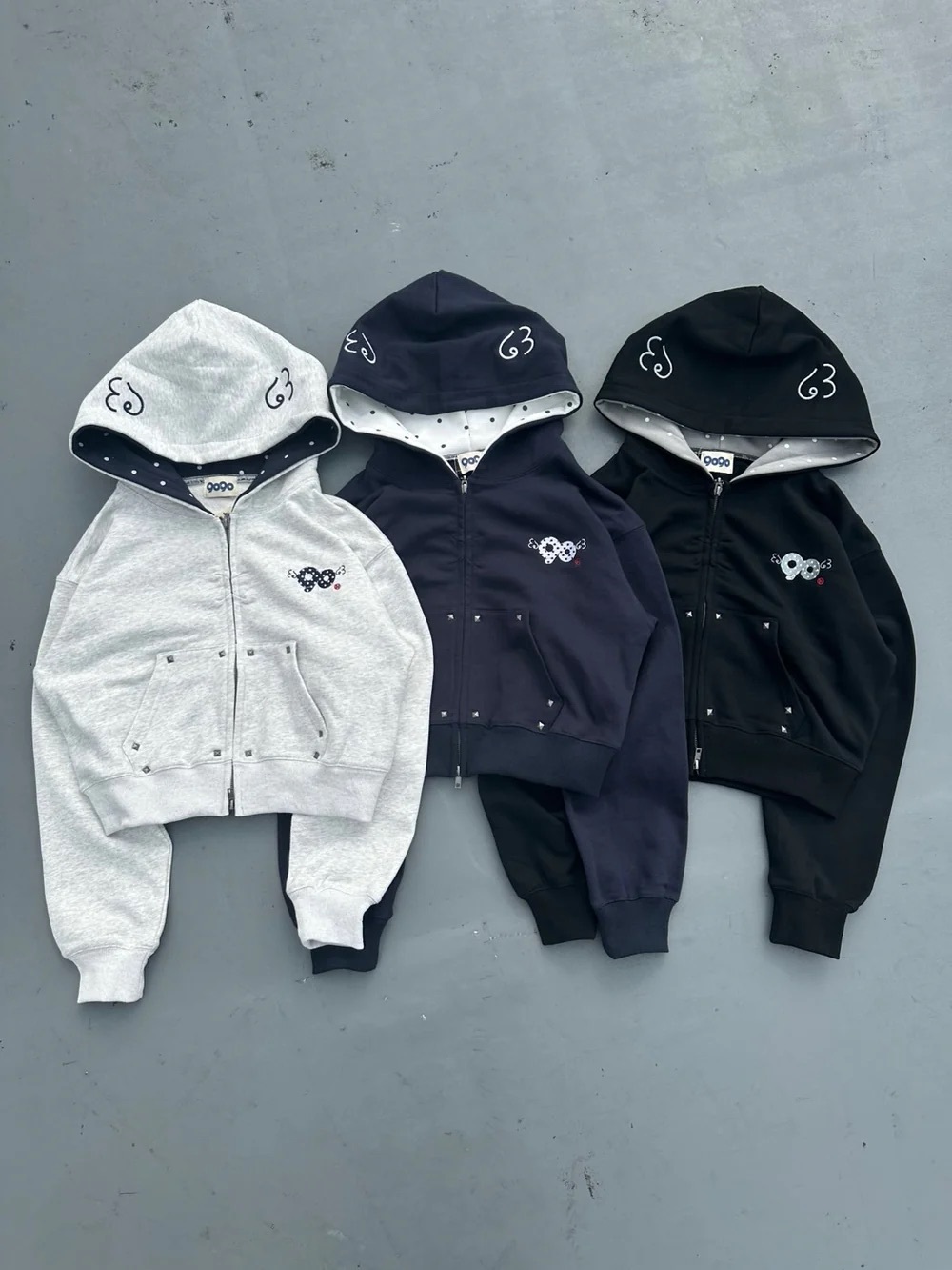 9090 90 Logo Dot Zip Hoodie