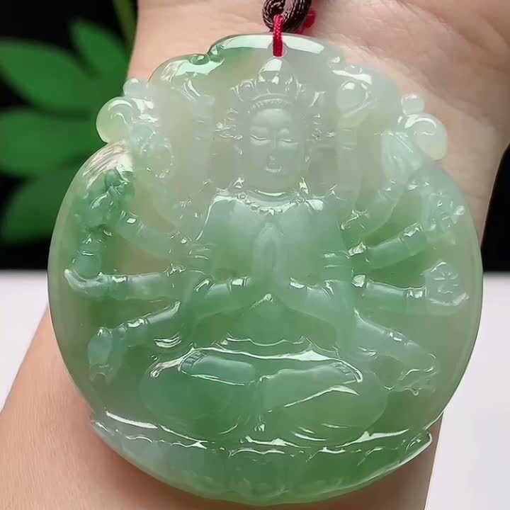 924343 翡翠冰種飄花千手觀音