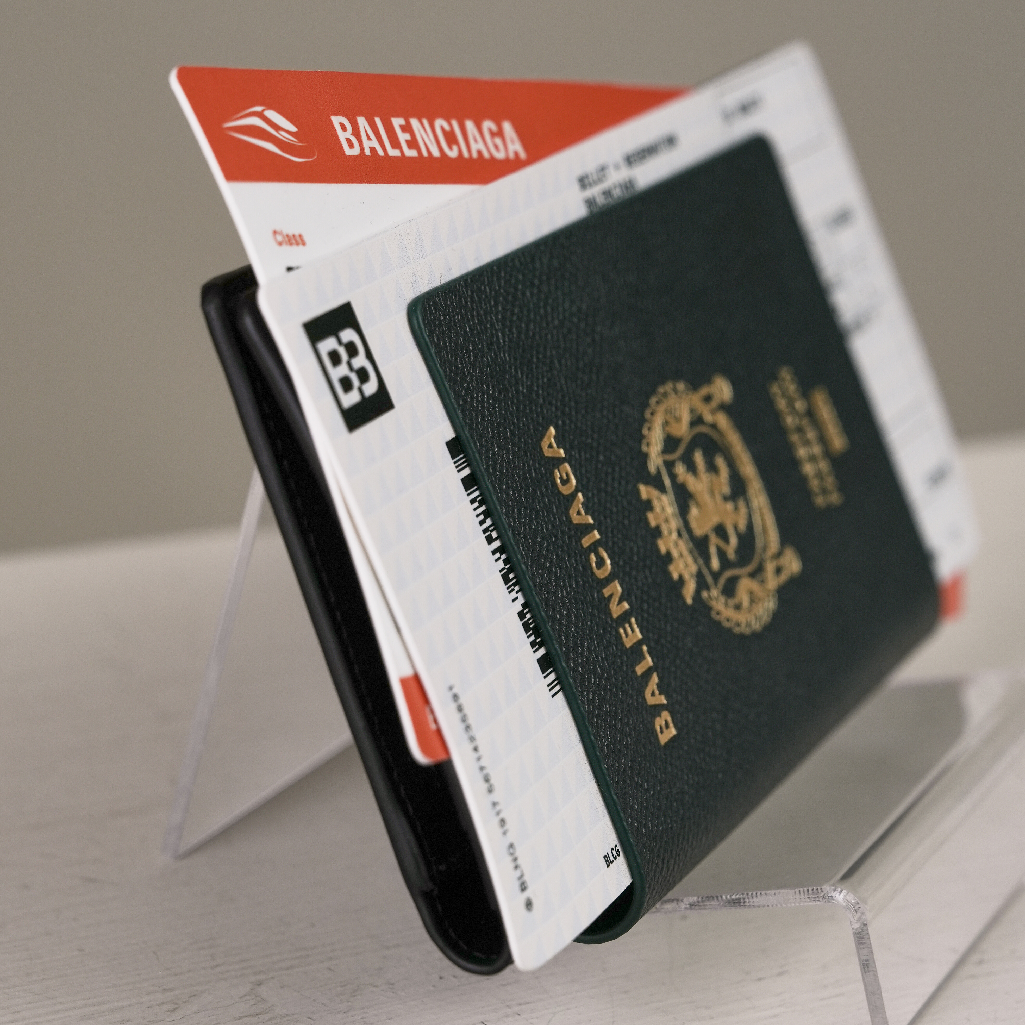 Balenciaga  墨綠色護照機票對開造型長夾