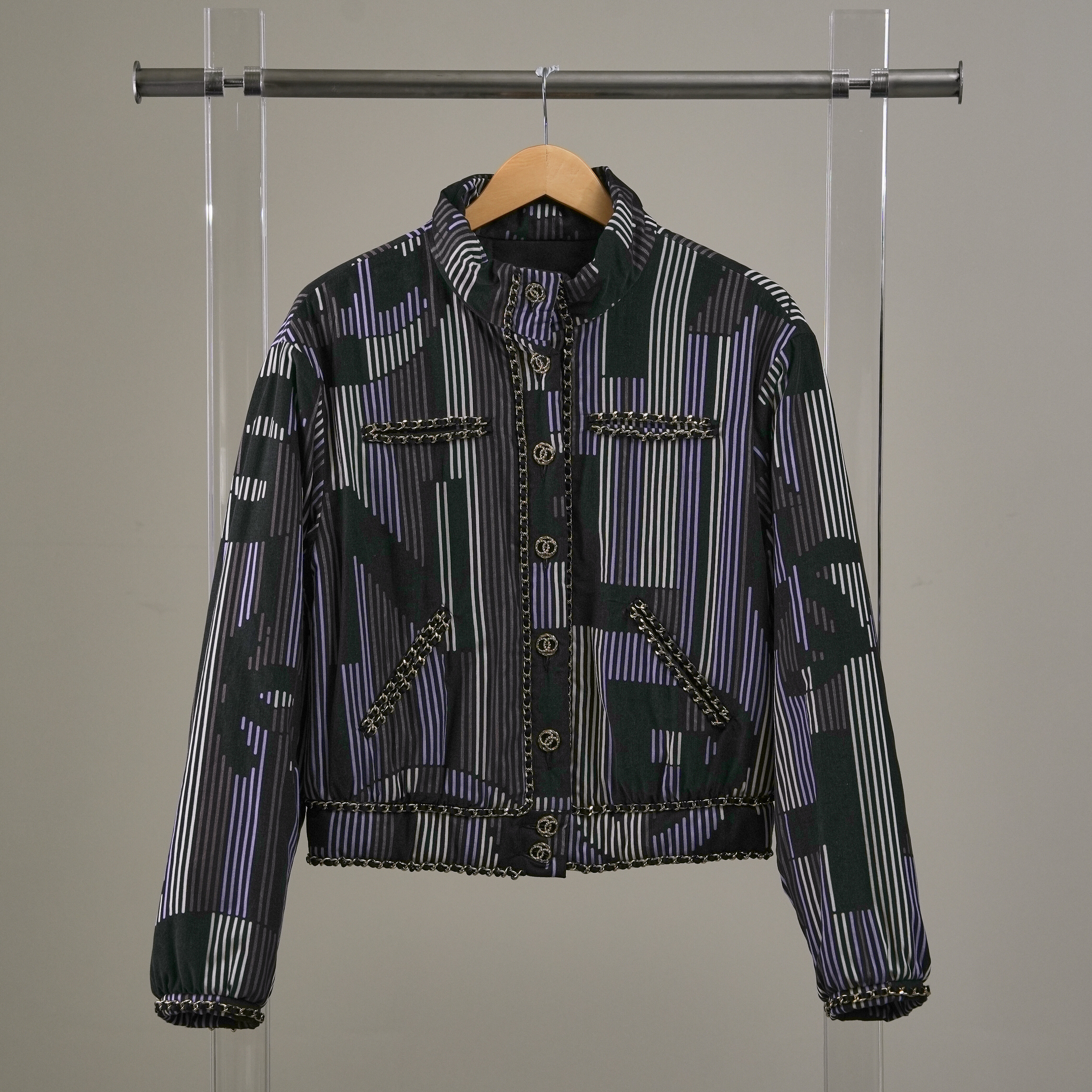 Chanel 23B黑棕紫螺紋絲絨棉外套#40