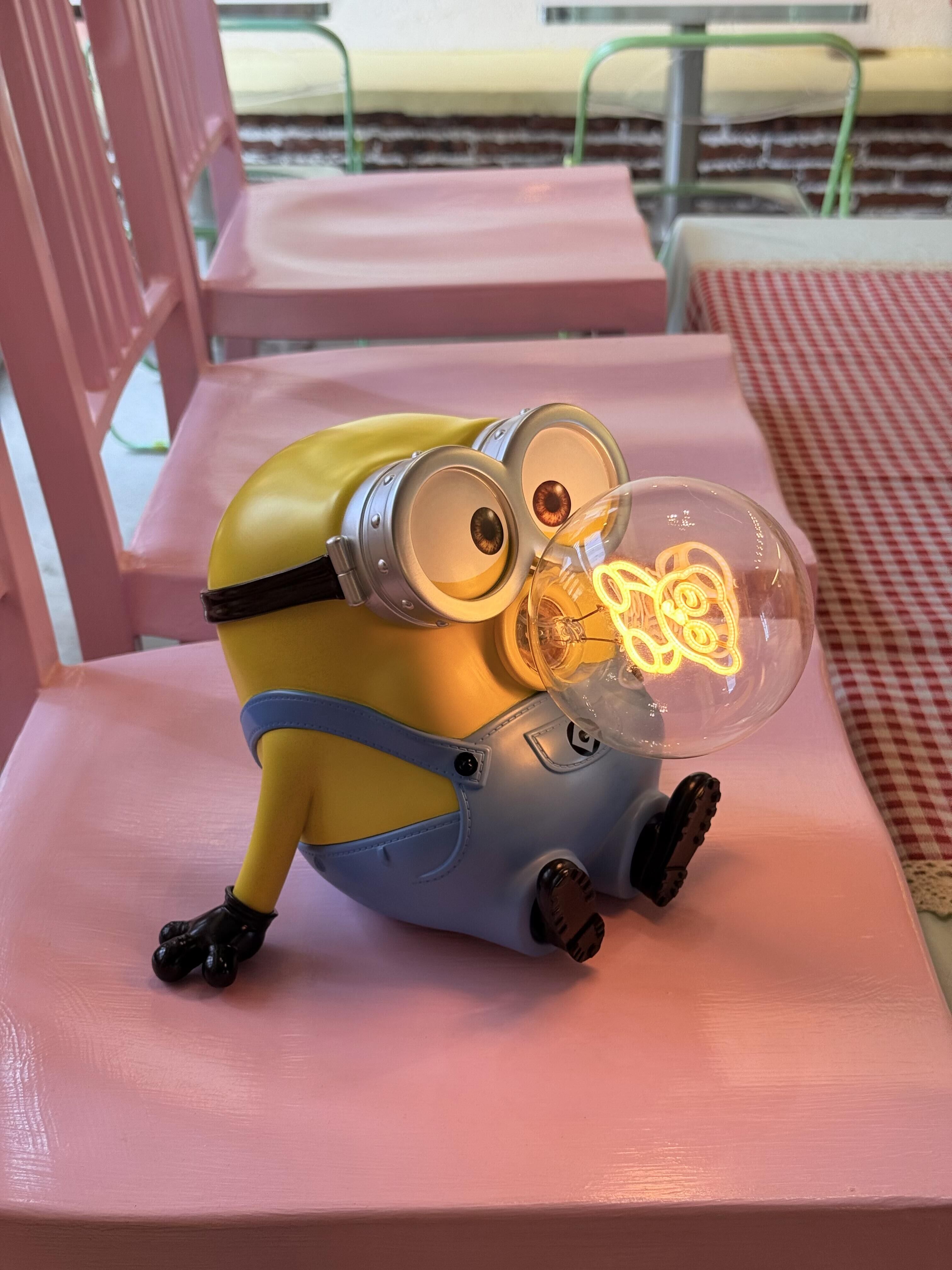 環球正版授權 Minions 小小兵吹泡泡燈 BOB泡泡燈 夜燈 公仔 Tim熊 小小兵/預購