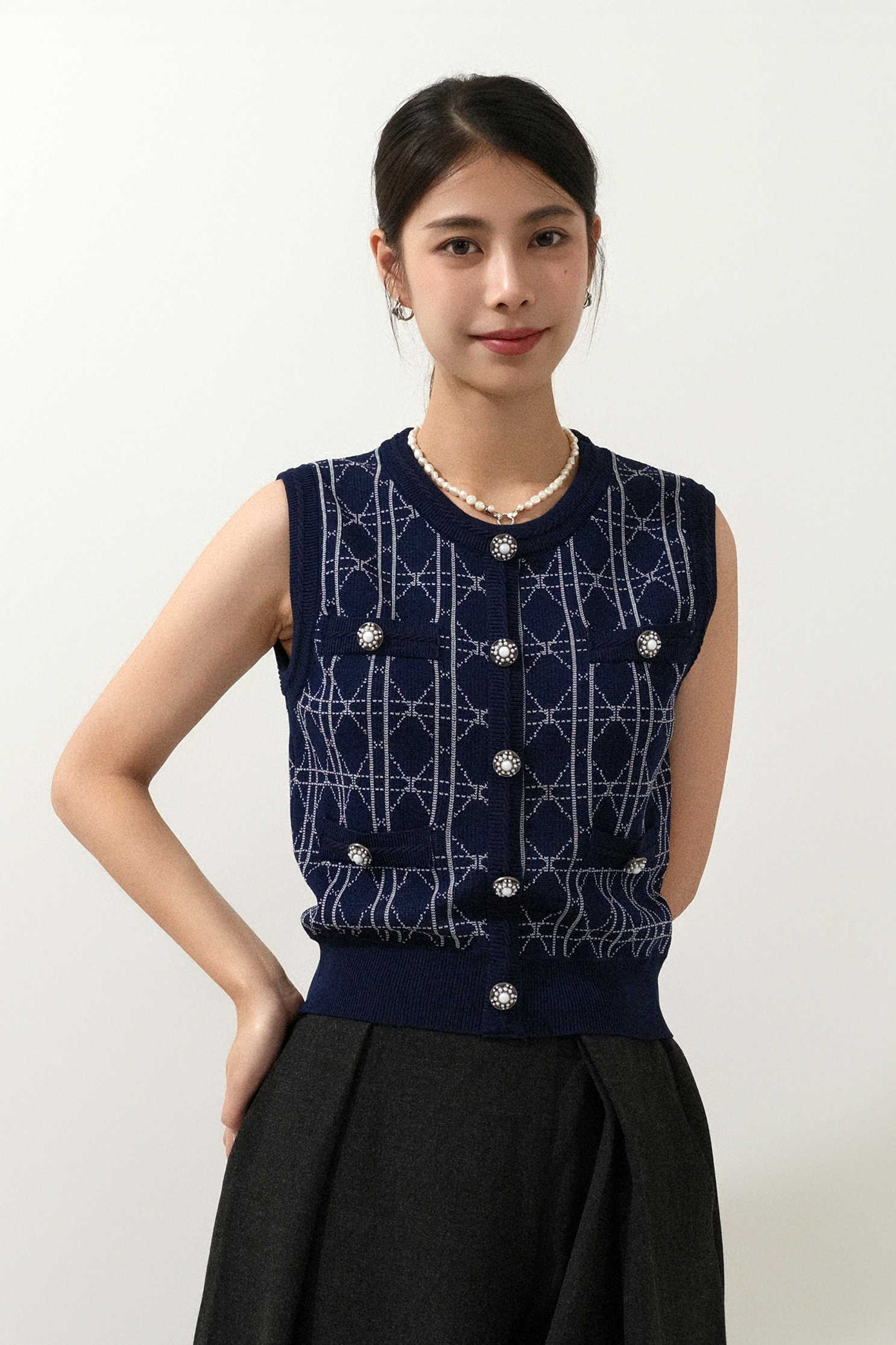 古典菱格四袋針織背心 (現貨款式）